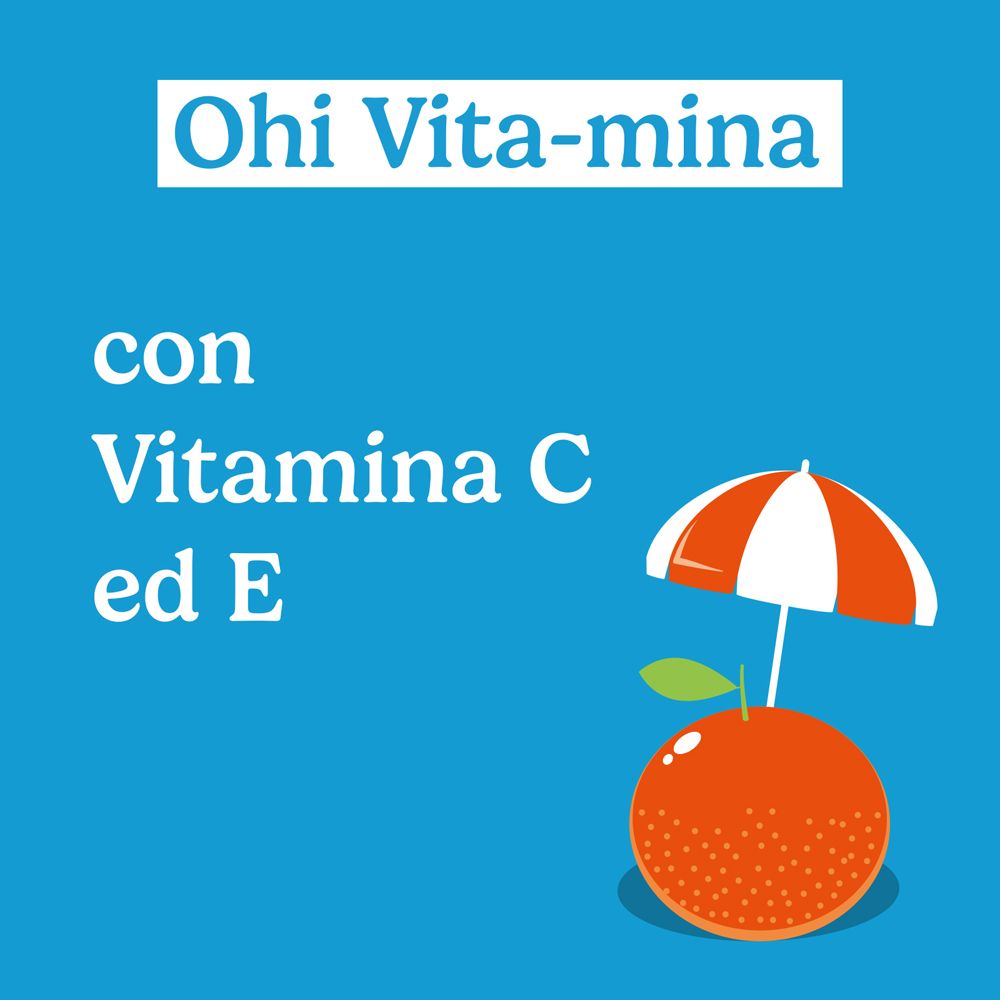 Testo su sfondo blu: Ohi Vita-mina con vitamina C ed E. Arancia con ombrellone.