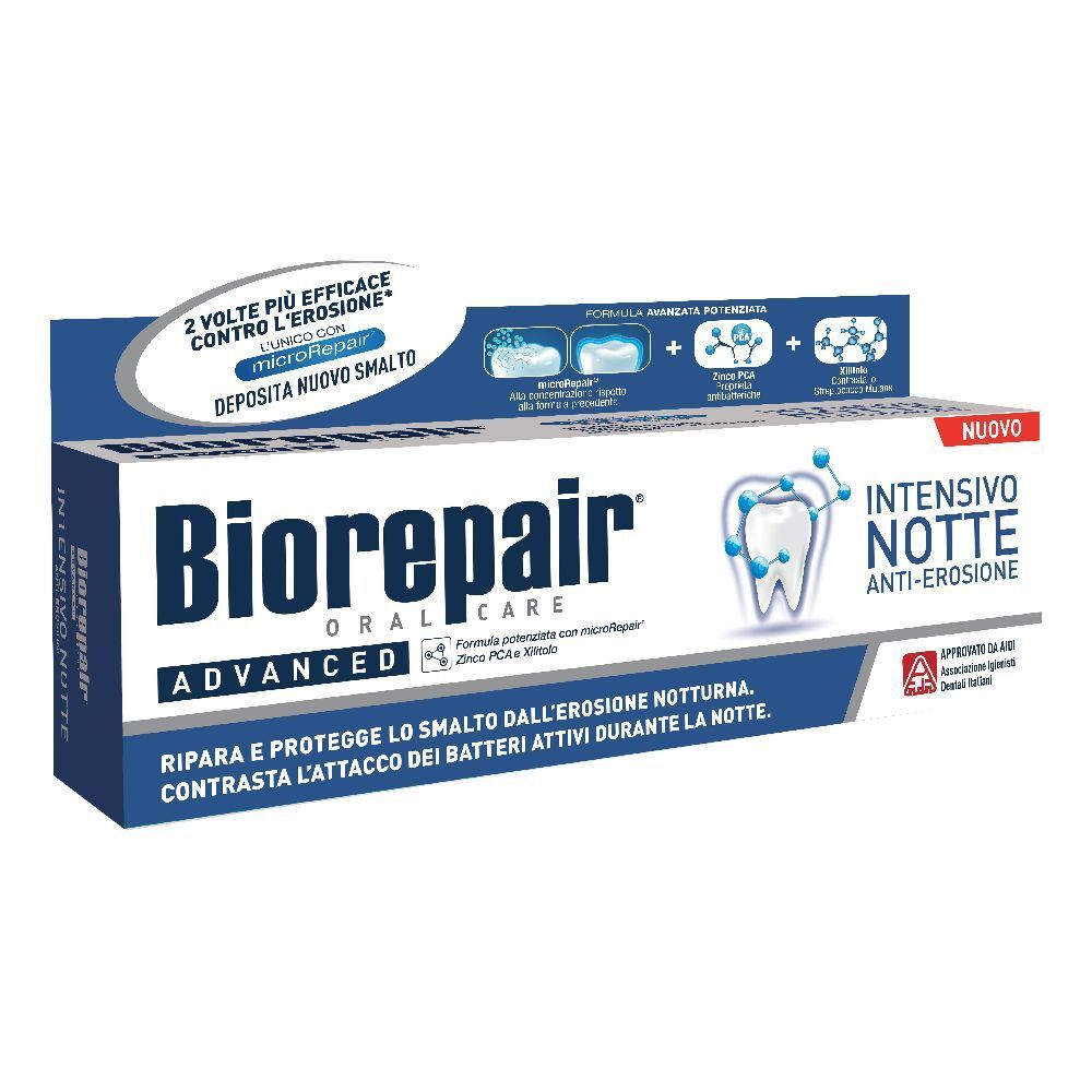 Tubo di dentifricio Biorepair Intensivo Notte Anti-erosione. Confezione blu e bianca, testo in italiano.