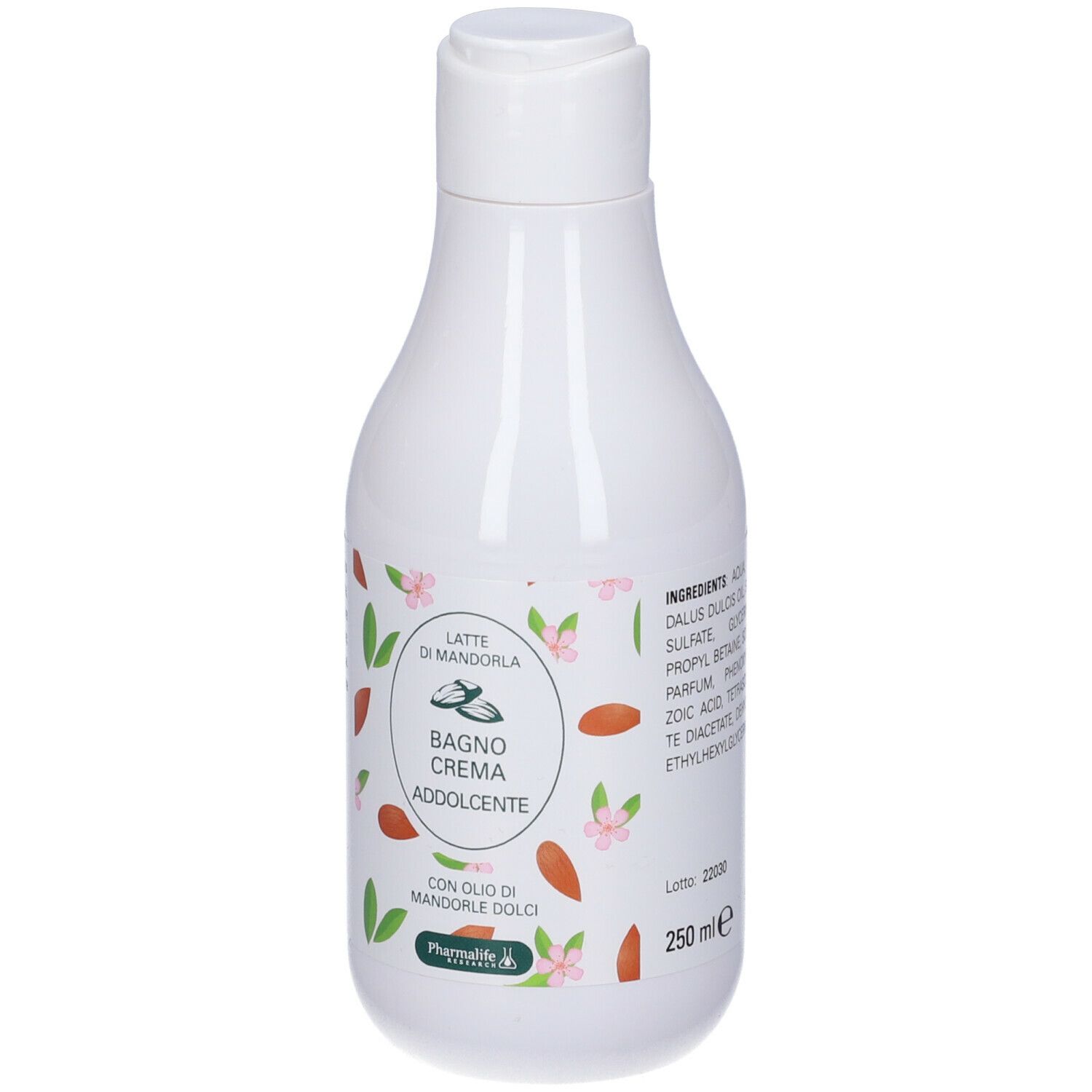 Flacone bianco con etichetta. Testo: Latte di Mandorla Bagno Crema Addolcente. Con olio di Mandorla. Marchio Pharmalife. 250 ml.