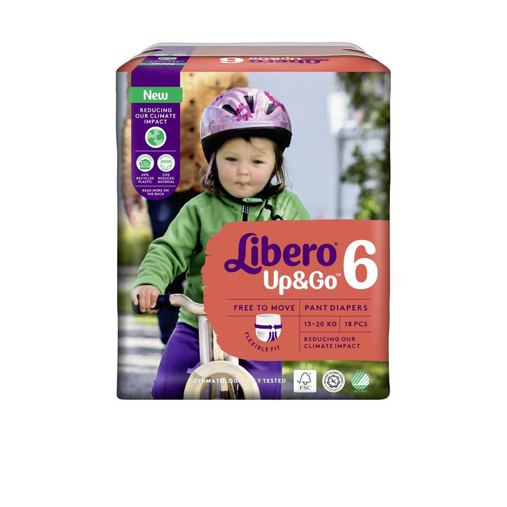 Confezione di pannolini Libero Up&Go 6. Immagine di un bambino in bicicletta sulla confezione. Contiene 18 pezzi. Certificazione FSC.