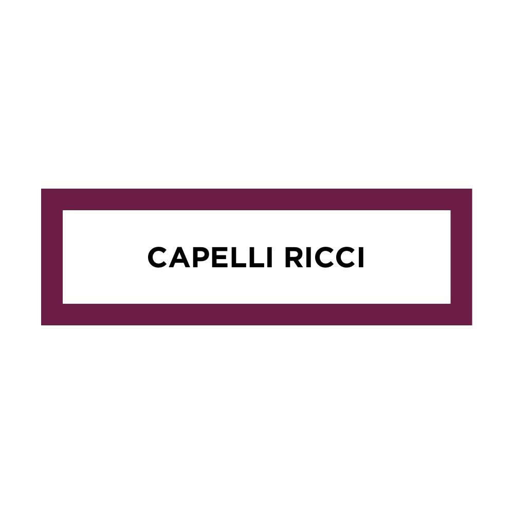 Rettangolo con bordo viola e testo: CAPELLI RICCI (capelli ricci).