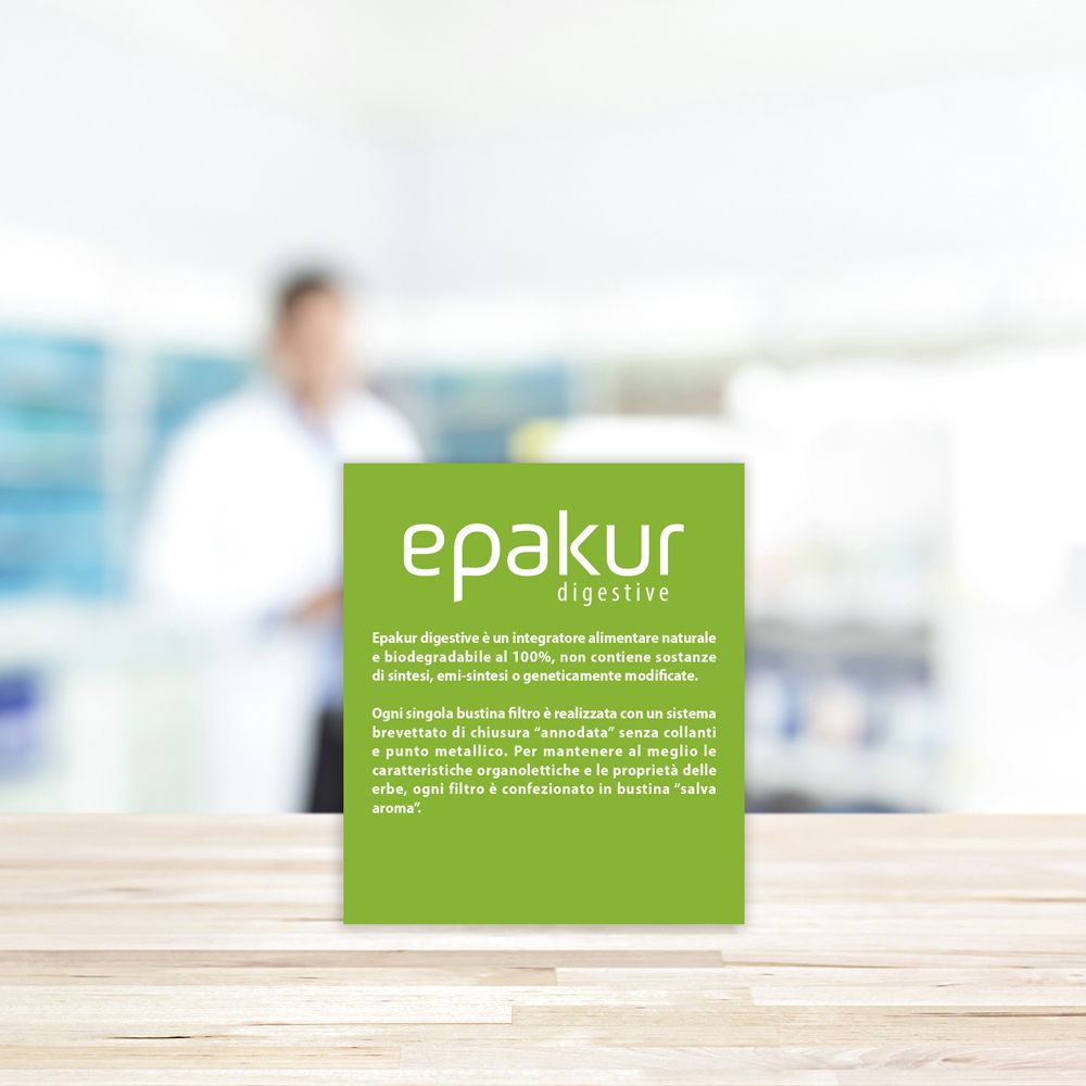 Grüne quadratische Karte mit "epakur digestive"-Logo. Text über das Produkt. 100% natürlich.