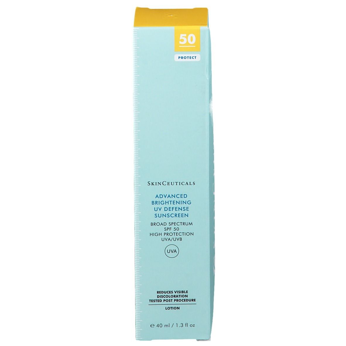 Scatola alta e rettangolare. Scritta: SkinCeuticals Advanced Brightening UV Defense Sunscreen SPF 50. Coperchio giallo.