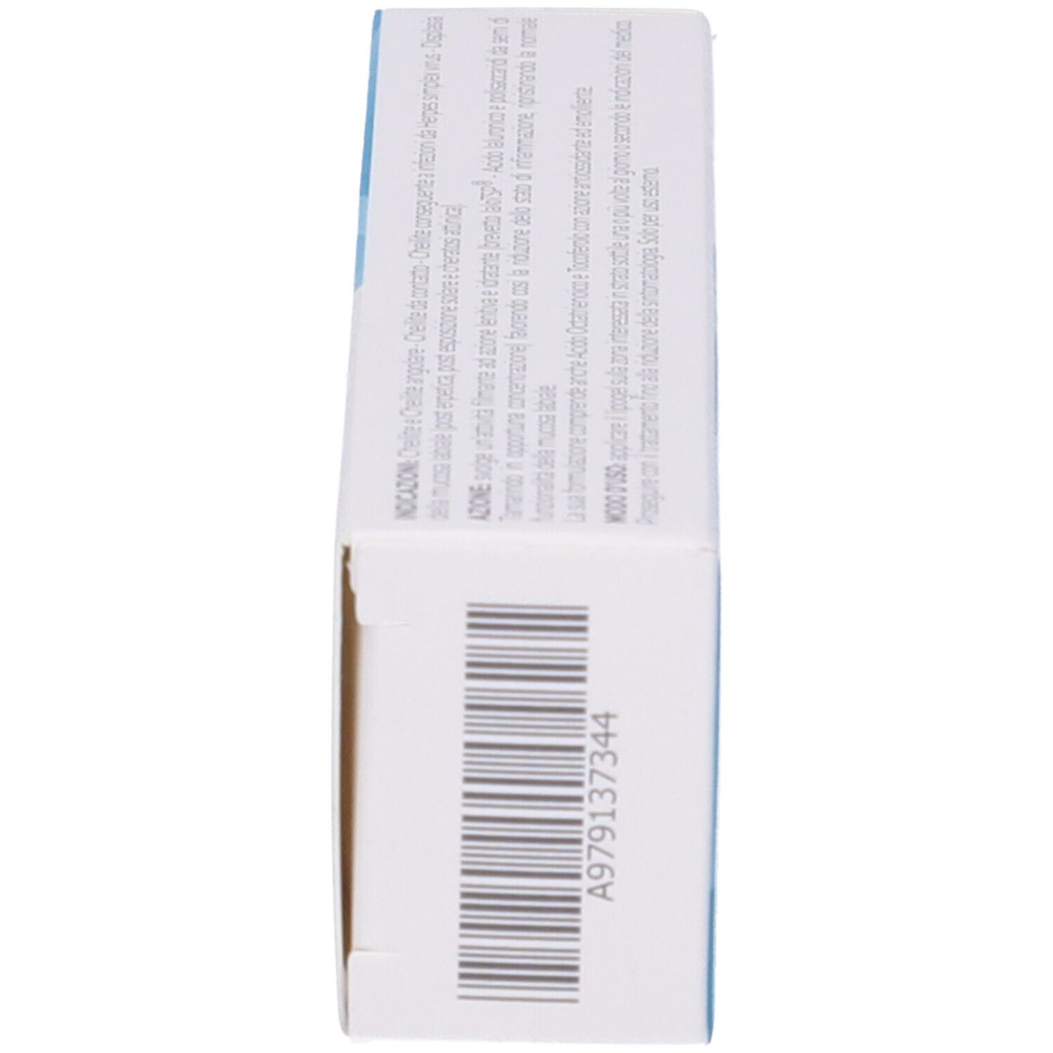 Confezione Kera Mucose Lipogel Cheiliti. Codice a barre, testo, elementi blu e bianchi.