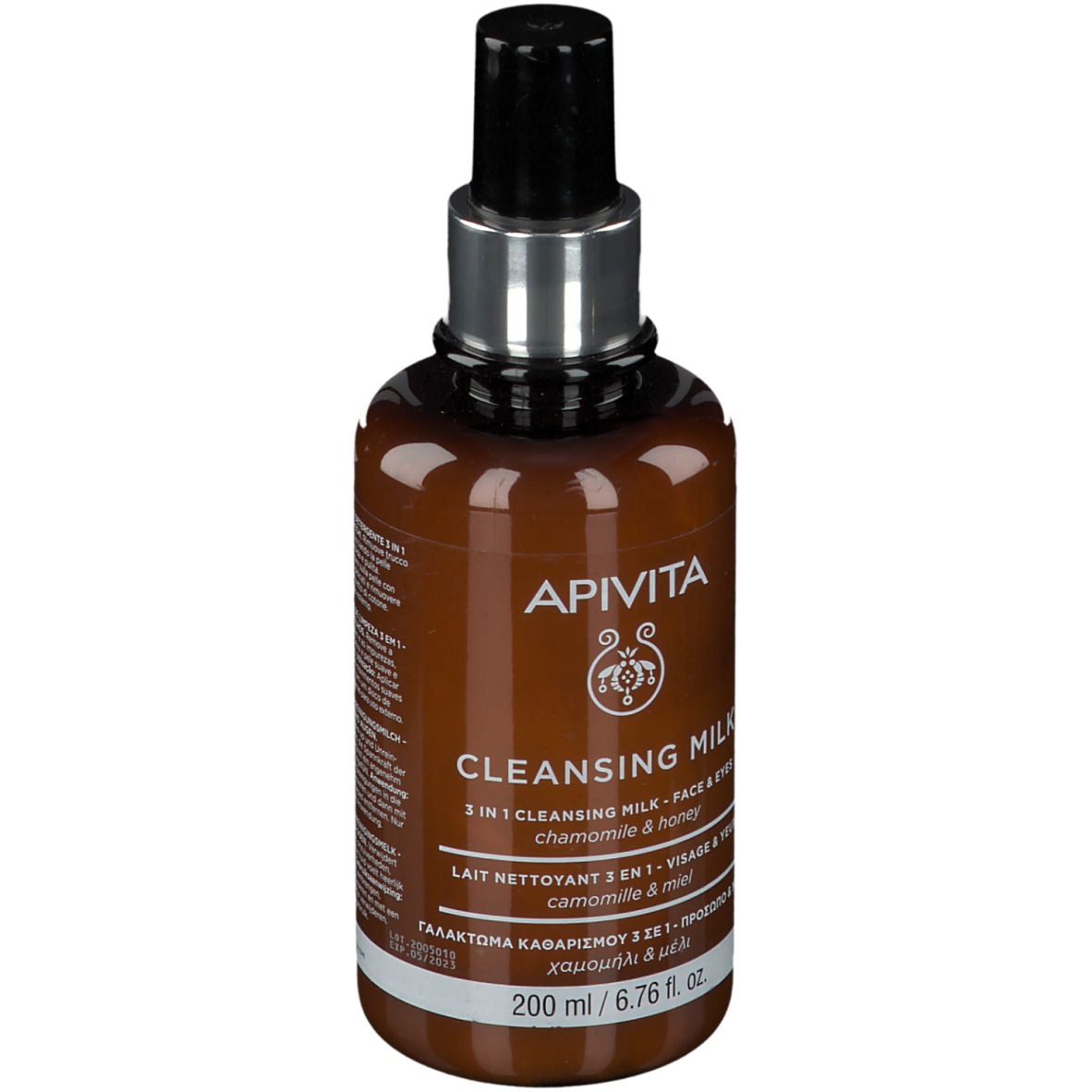 Flacone marrone con erogatore nero. Scritta: APIVITA CLEANSING MILK. 200 ml.