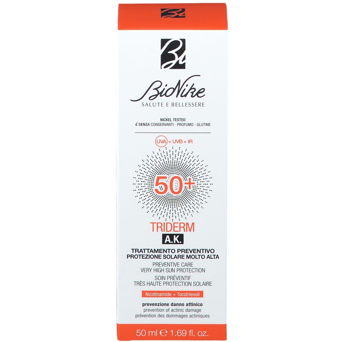 Confezione BioNike Triderm A.K. SPF 50+. Protezione solare. Dettagli arancioni.