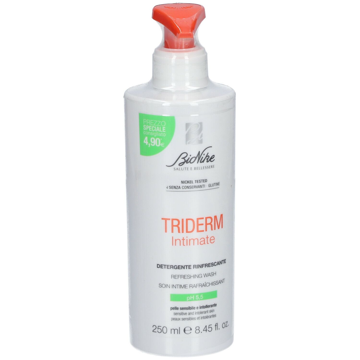Flacon blanc avec pompe rouge. Inscription: Triderm Intimate, pH 5,5. Étiquettes vertes et blanches. 250 ml.