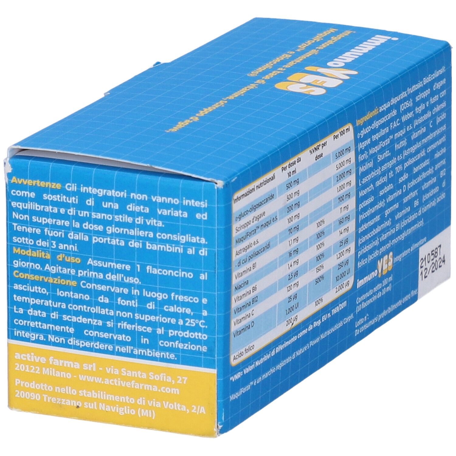 Scatola blu e gialla con informazioni sul prodotto e tabella nutrizionale. Scritta: Immuno Yes. Contiene 10 flaconcini monodose.
