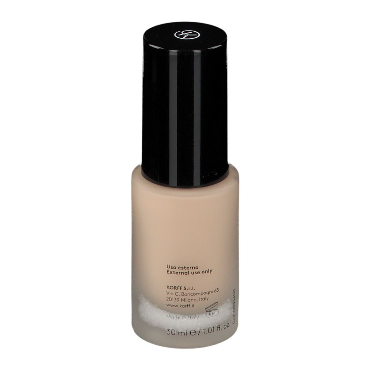 Flacon de fond de teint KORFF Cure Make Up avec bouchon noir. Inscription: Glow, Cure Make Up, 30 ml.