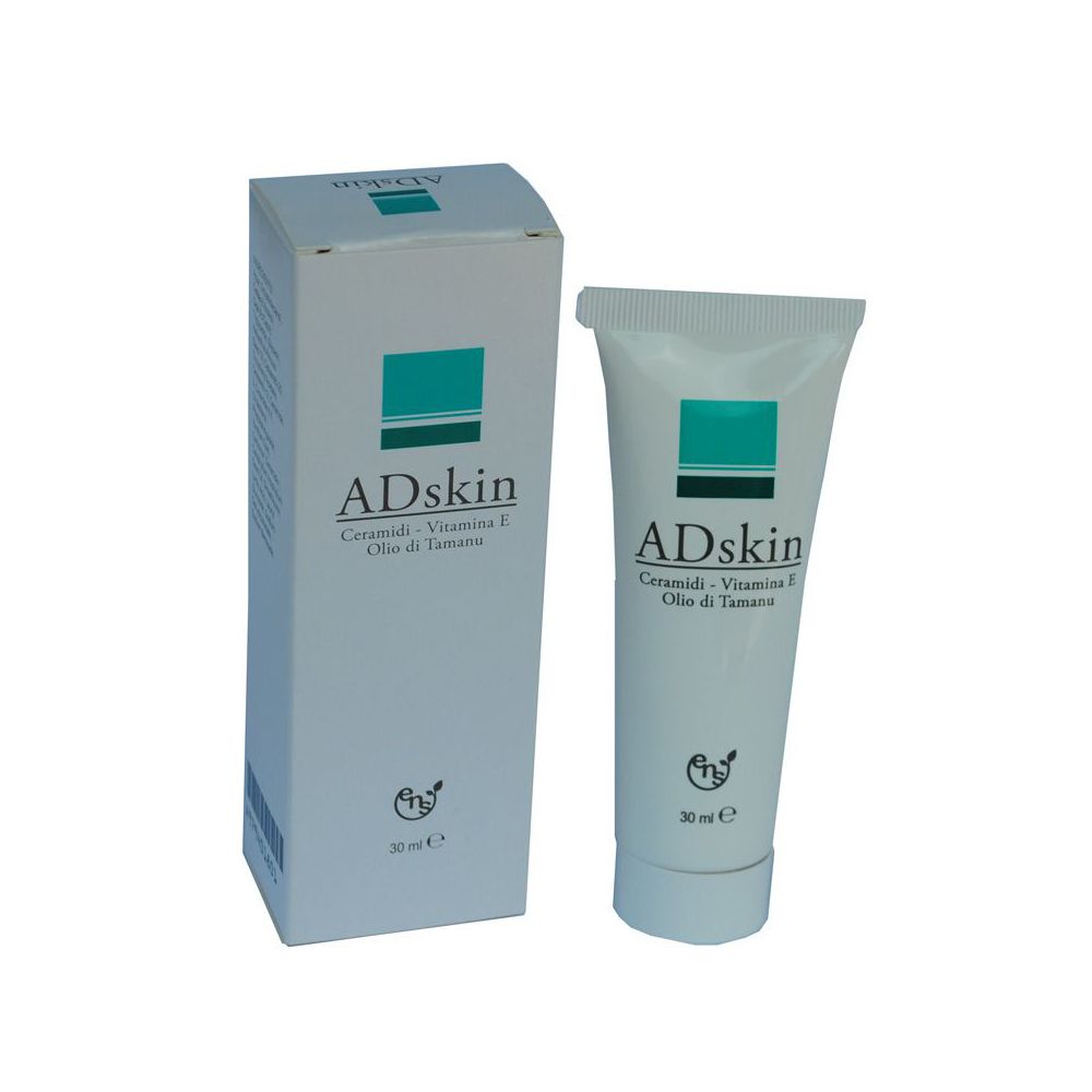 Tubo e scatola bianchi. Scritto: ADskin, Ceramidi, Vitamina E, Olio di Tamanu. 30 ml.