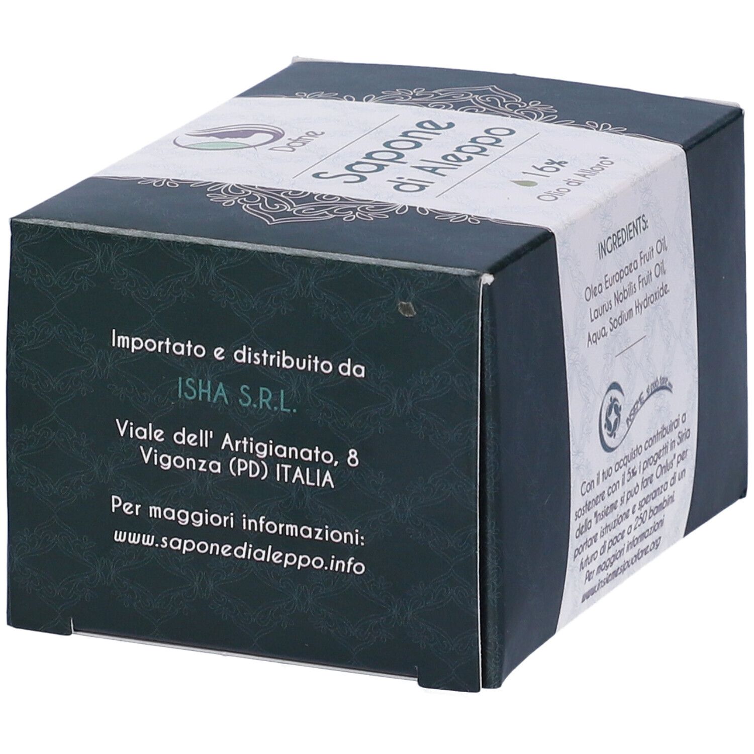 Scatola verde scuro con etichetta bianca. Scritto: Sapone di Aleppo, 16% Olio di Alloro. Informazioni importatore e contatti.