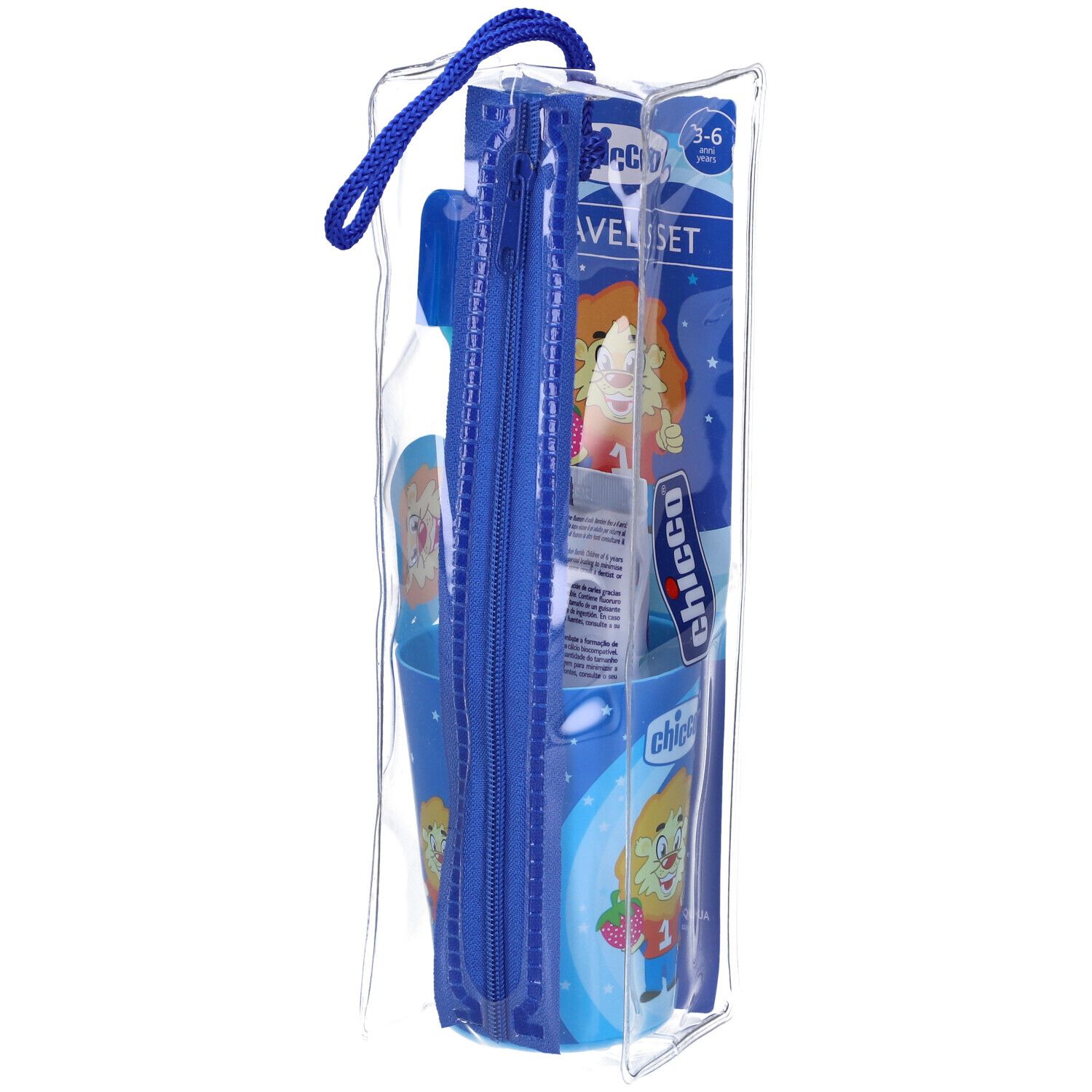 Set igiene orale in sacchetto trasparente. Include bicchiere, spazzolino, pulisci lingua e confezione piccola. Design blu.