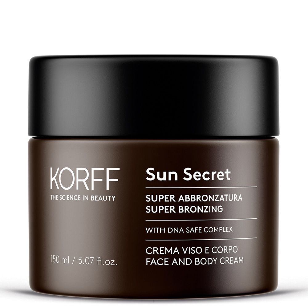 Barattolo di crema marrone con coperchio nero. Scritta: Sun Secret, Super Abbronzatura, Super Bronzing, Crema Viso E Corpo.