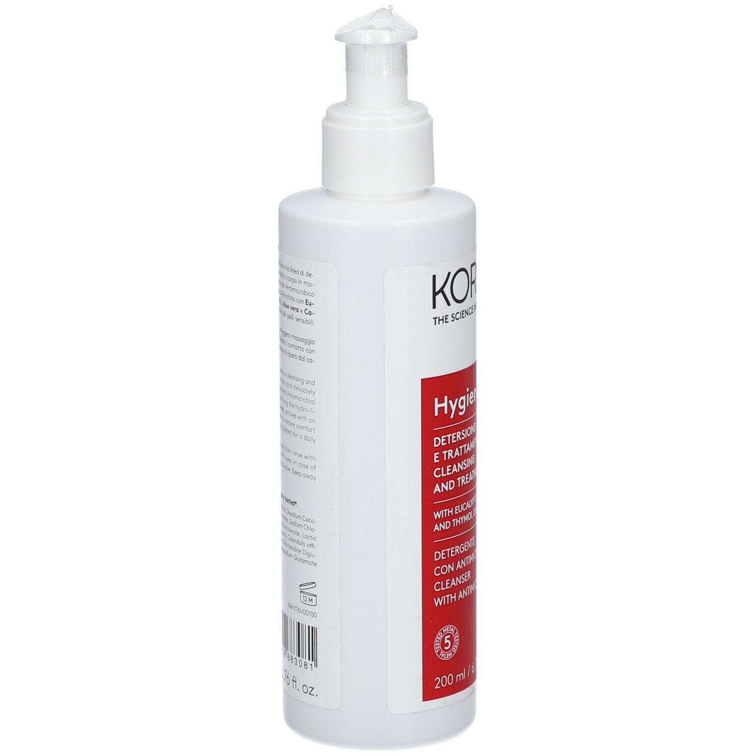 Flacone bianco con dosatore. Etichetta rossa con testo. Marchio KORFF. Testo e informazioni sul lato.