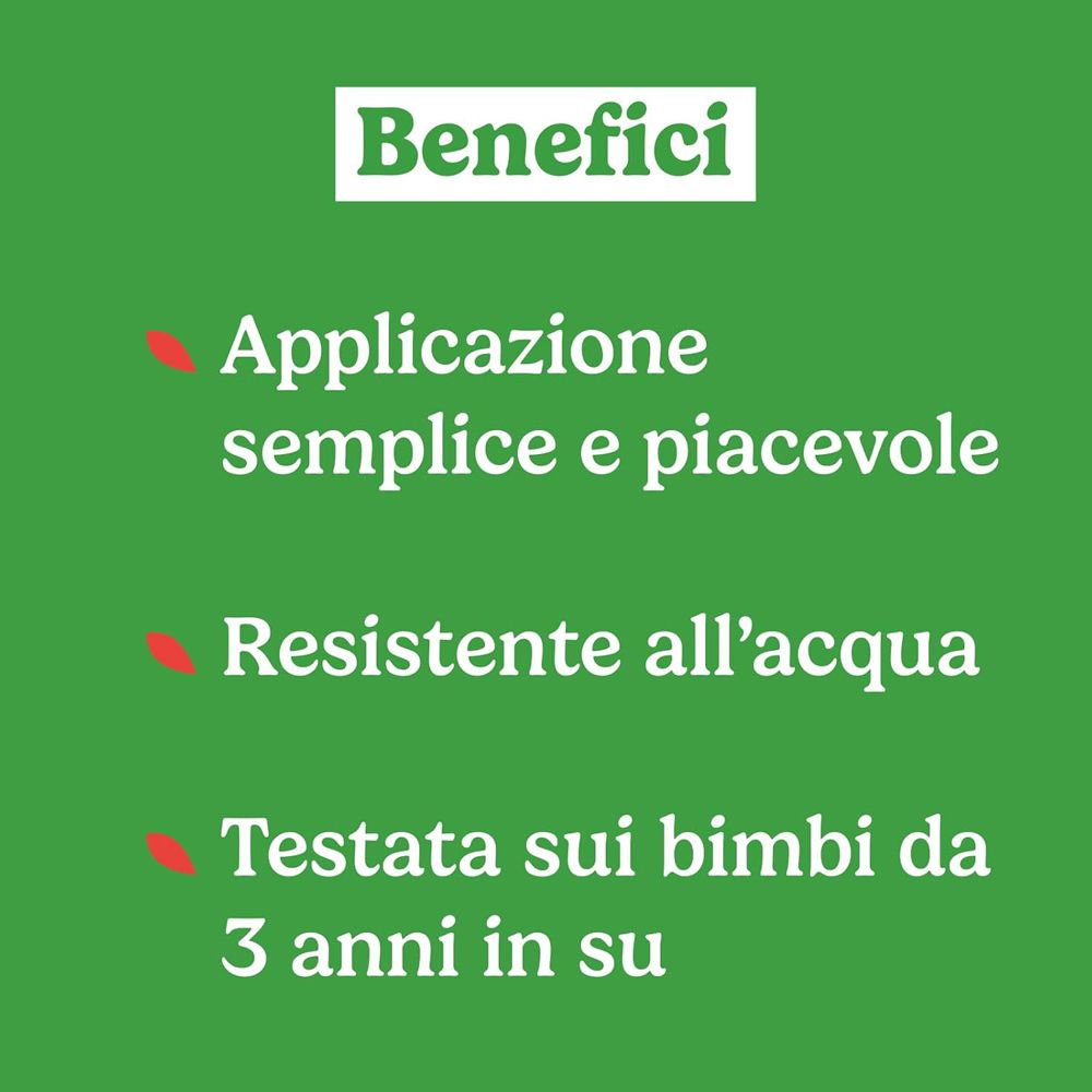 Testo su sfondo verde. Benefici della crema solare: applicazione facile, resistente all'acqua, testato dai 3 anni.