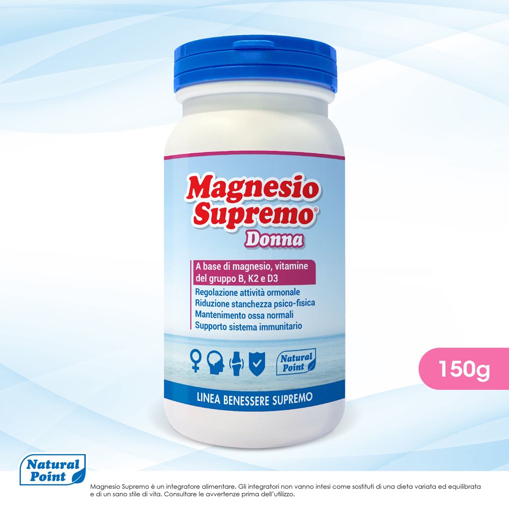 Flacone bianco, tappo blu. Scritta: Magnesio Supremo Donna. 150g. Contiene magnesio, vitamine B, K2 e D3.