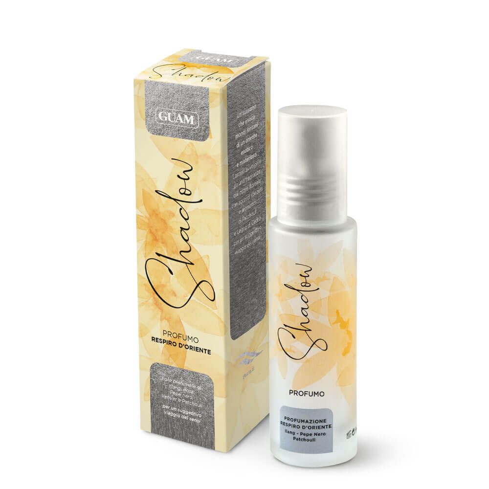 GUAM Shadow Profumo. Flacone e scatola. Flacone con vaporizzatore. Confezione giallo-beige con scritta Shadow e logo GUAM.