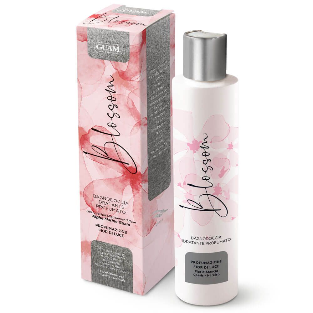 GUAM Blossom Bagnodoccia. Confezione e flacone rosa. Testo: Blossom, Bagnodoccia, Fior di Luce. Tappo argentato.