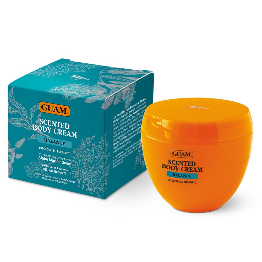 Barattolo e scatola arancioni con stampa del prodotto. Scritta: GUAM Scented Body Cream Balance. Con sfondo blu.