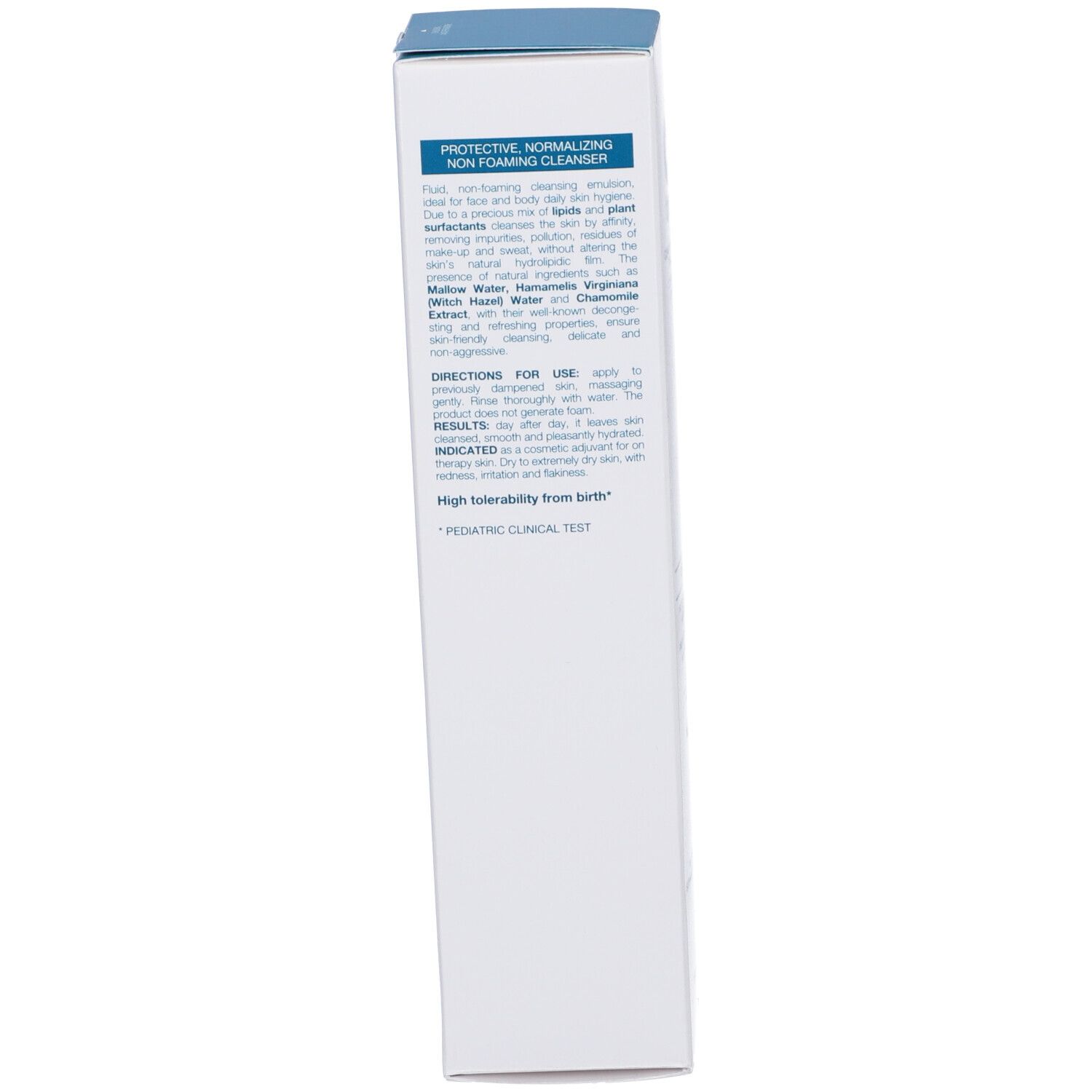 Weiße Faltschachtel, seitlich geöffnet, zeigt Text über "PROTECTIVE NORMALIZING NON FOAMING CLEANSER".