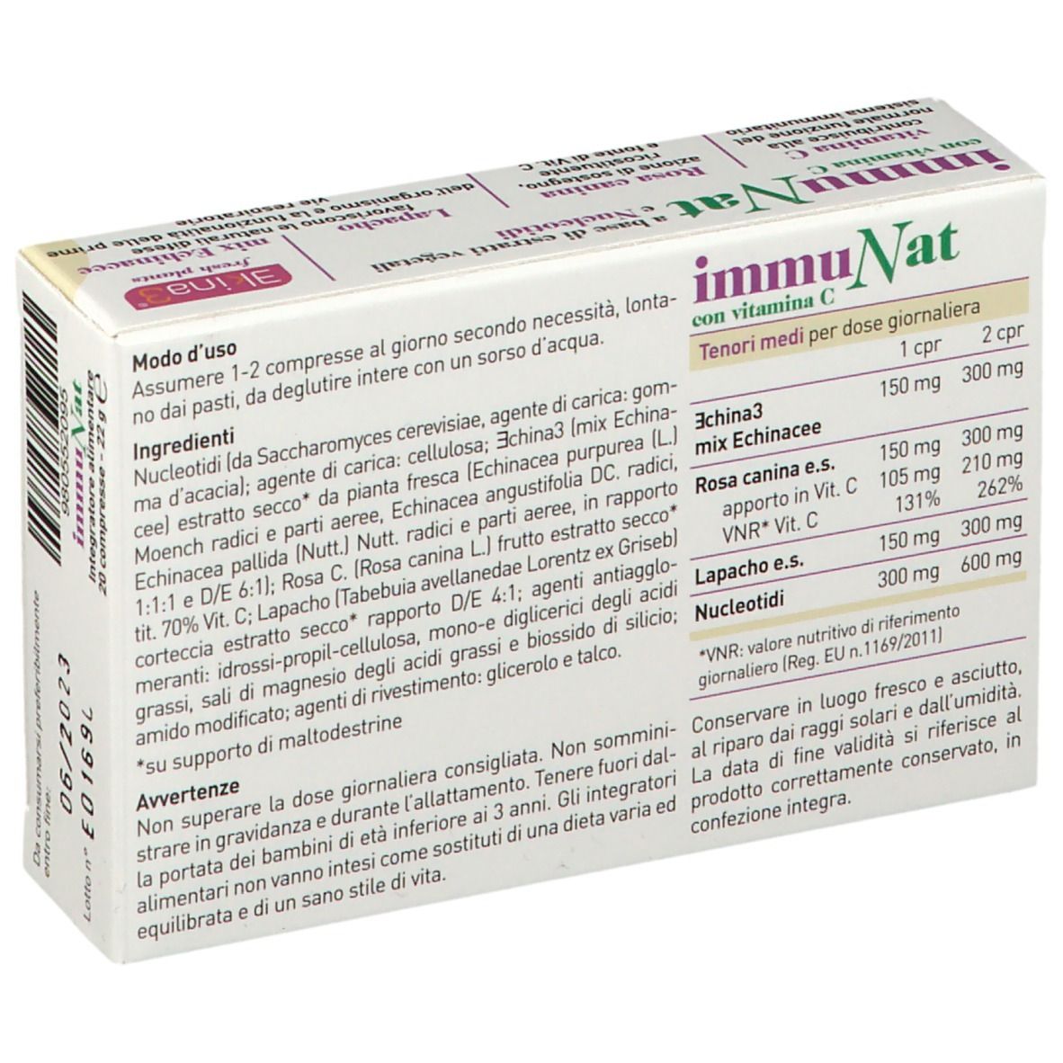 Retro della confezione del prodotto con informazioni sugli ingredienti e il dosaggio. Contiene tabelle con informazioni nutrizionali e ingredienti.