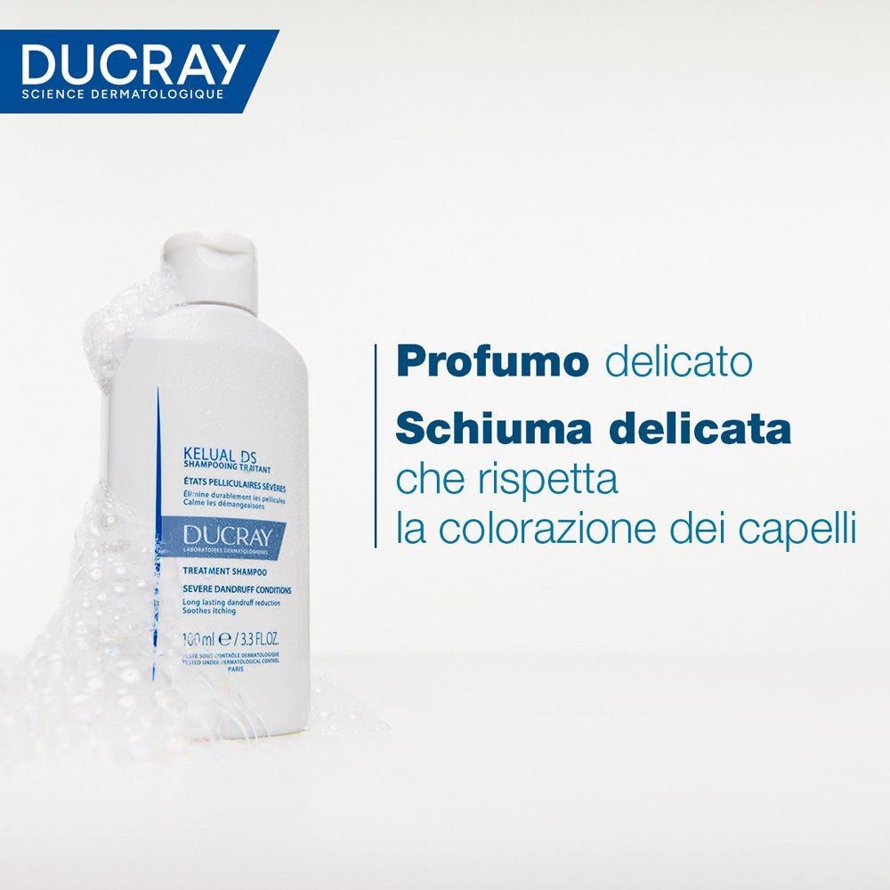 Produktflasche mit Schaum. Text: KELUAL DS, Shampooing Traitant, 100 ml. Marke: DUCRAY.