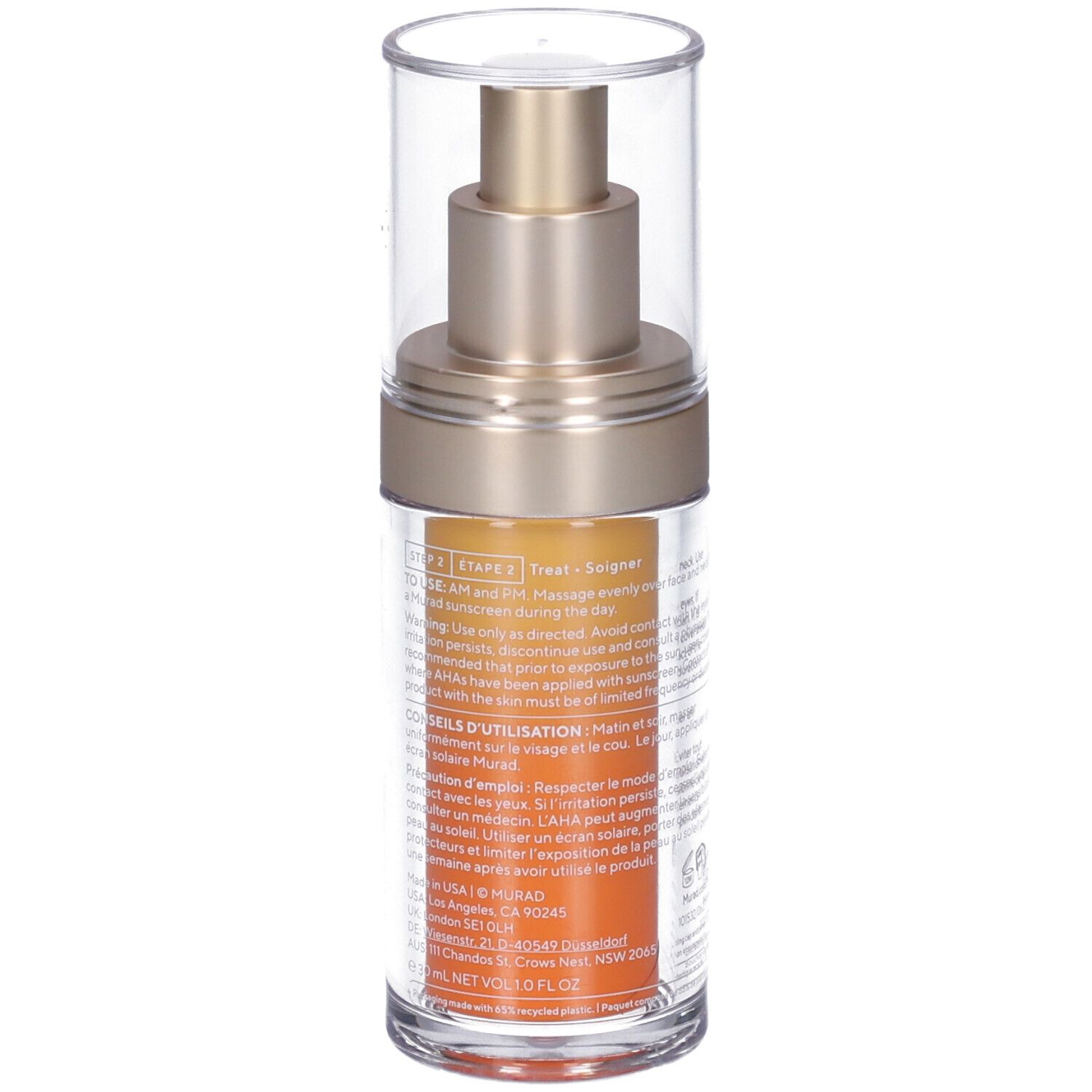 Klarer Behälter mit goldfarbenem Sprühkopf und orangefarbenem Inhalt. Aufschrift: Murad, Vita-C Glycolic Serum. Rückseite mit Text.