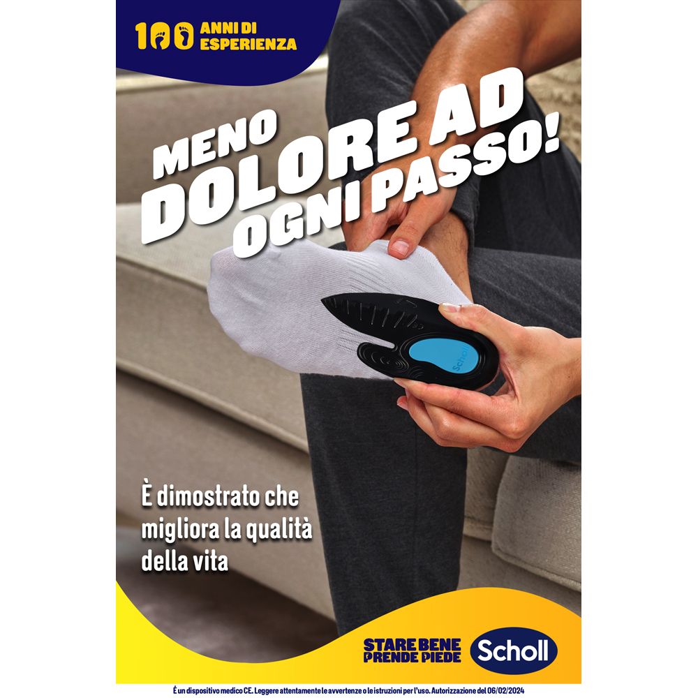 Poster: Persona con soletta nella scarpa. Testo: Meno dolore ad ogni passo. Logo Scholl.
