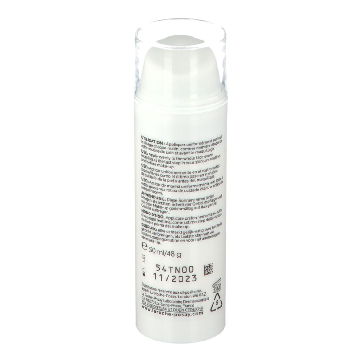 Retro del tubo bianco La Roche-Posay Anthelios Age Correct SPF50. Con testo e informazioni sull'uso.