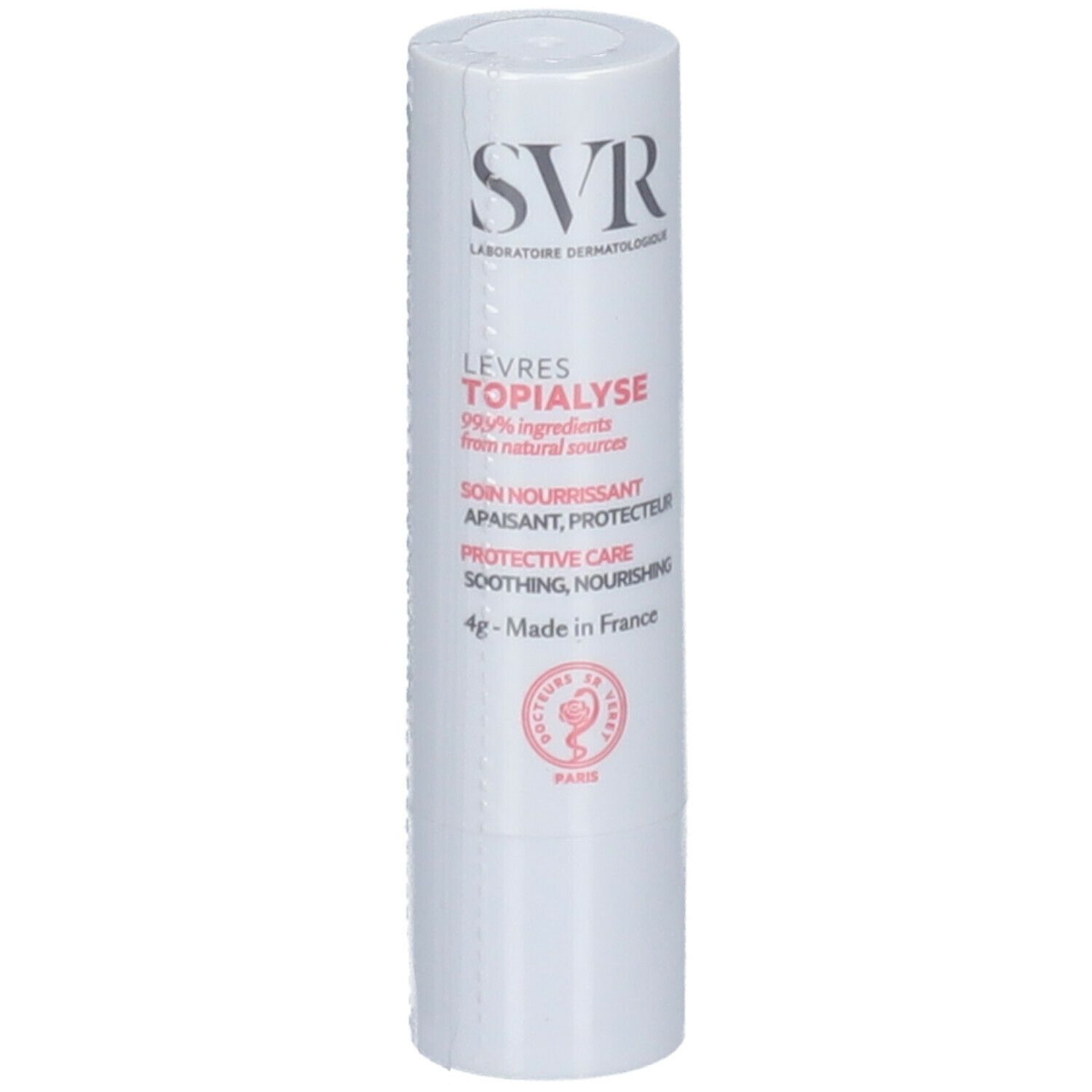 Stick labbra bianco con testo rosso e nero. Marchio SVR. Testo: Levres Topialyse, 99% ingredienti di origine naturale.