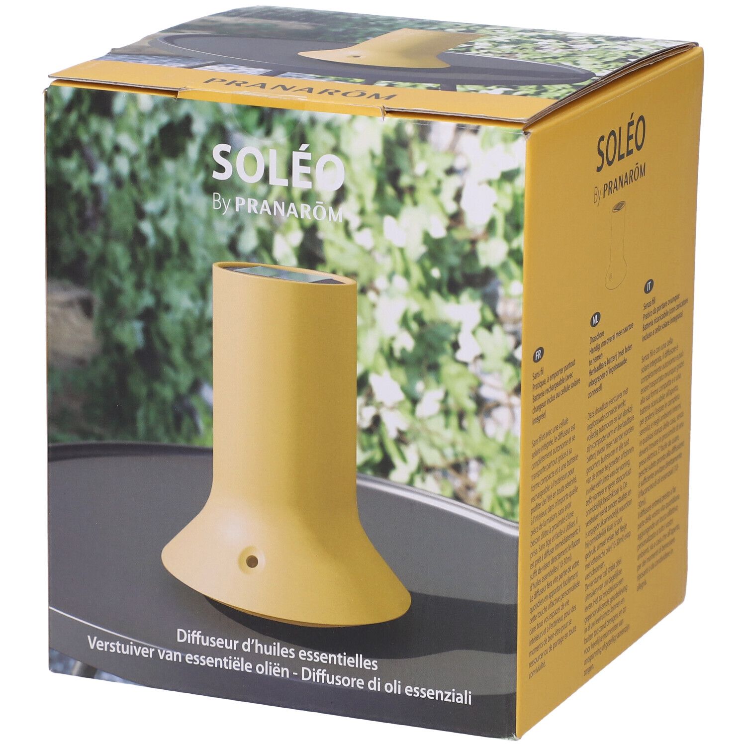 Diffusore giallo nella confezione. Scritta: SOLEO by PRANAROM. Testo: Diffusore di oli essenziali.