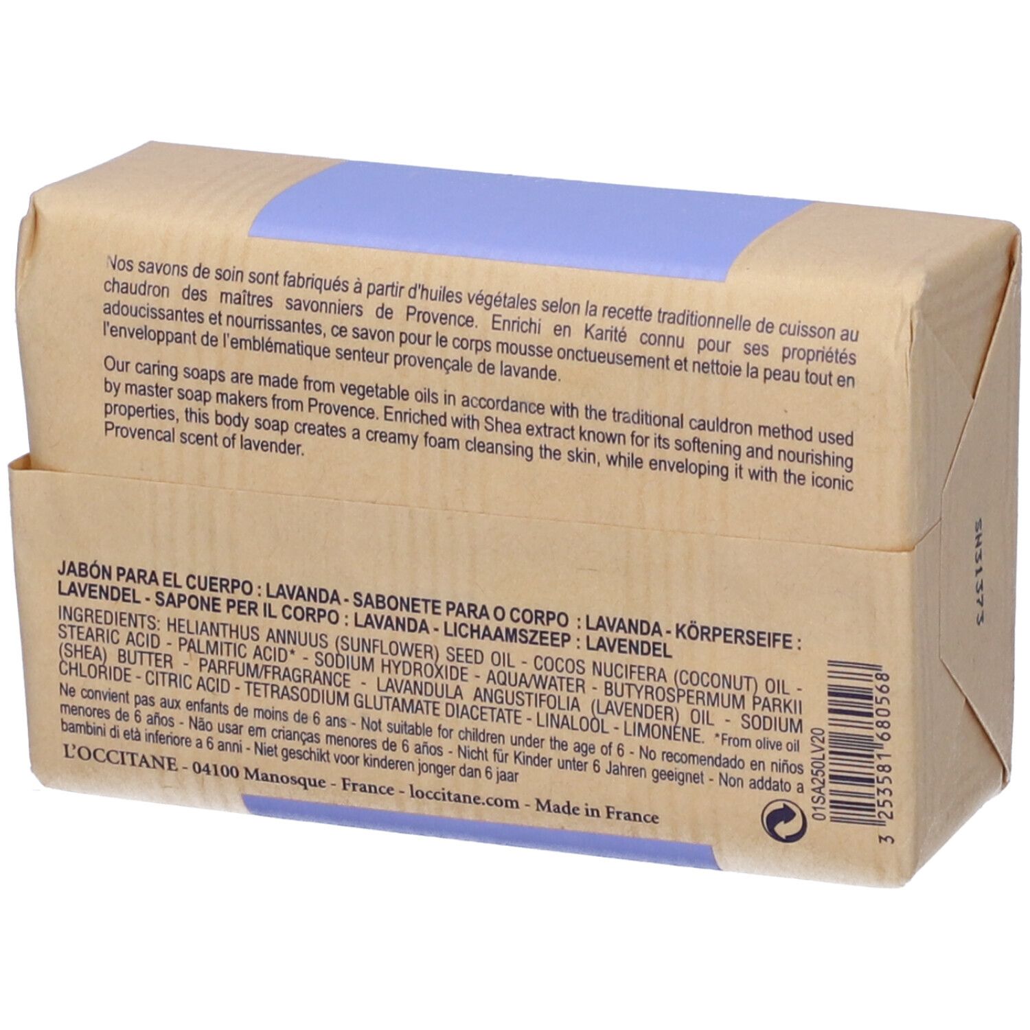 Confezione di sapone con testo. Ingredienti, avvertenze. Scritta: L'Occitane, Savon Extra-Doux Karité Lavande. Fatto in Francia.