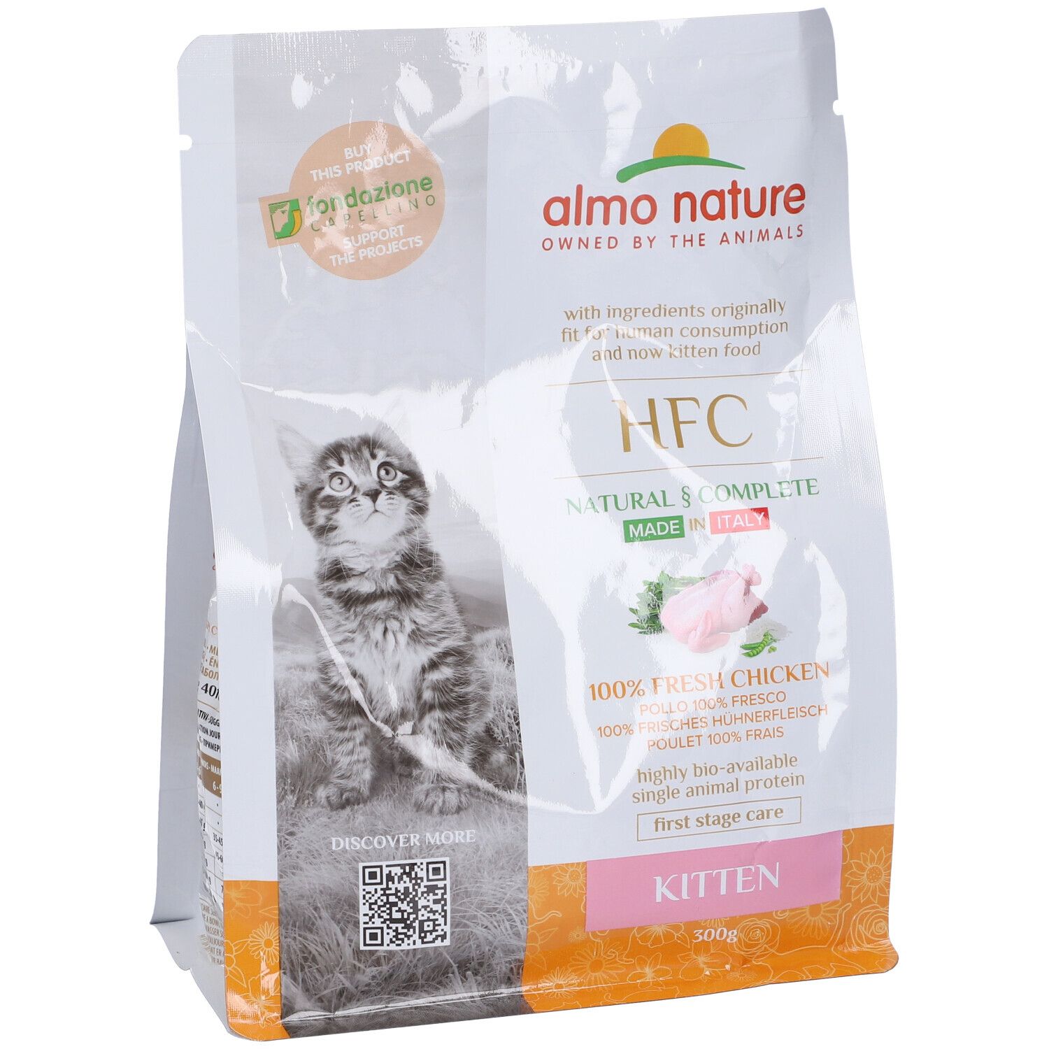 Confezione HFC Kitten Pollo. Marchio Almo Nature. Contiene cibo per gattini con pollo fresco al 100%. Con il logo Fondazione Capellino. 500g.