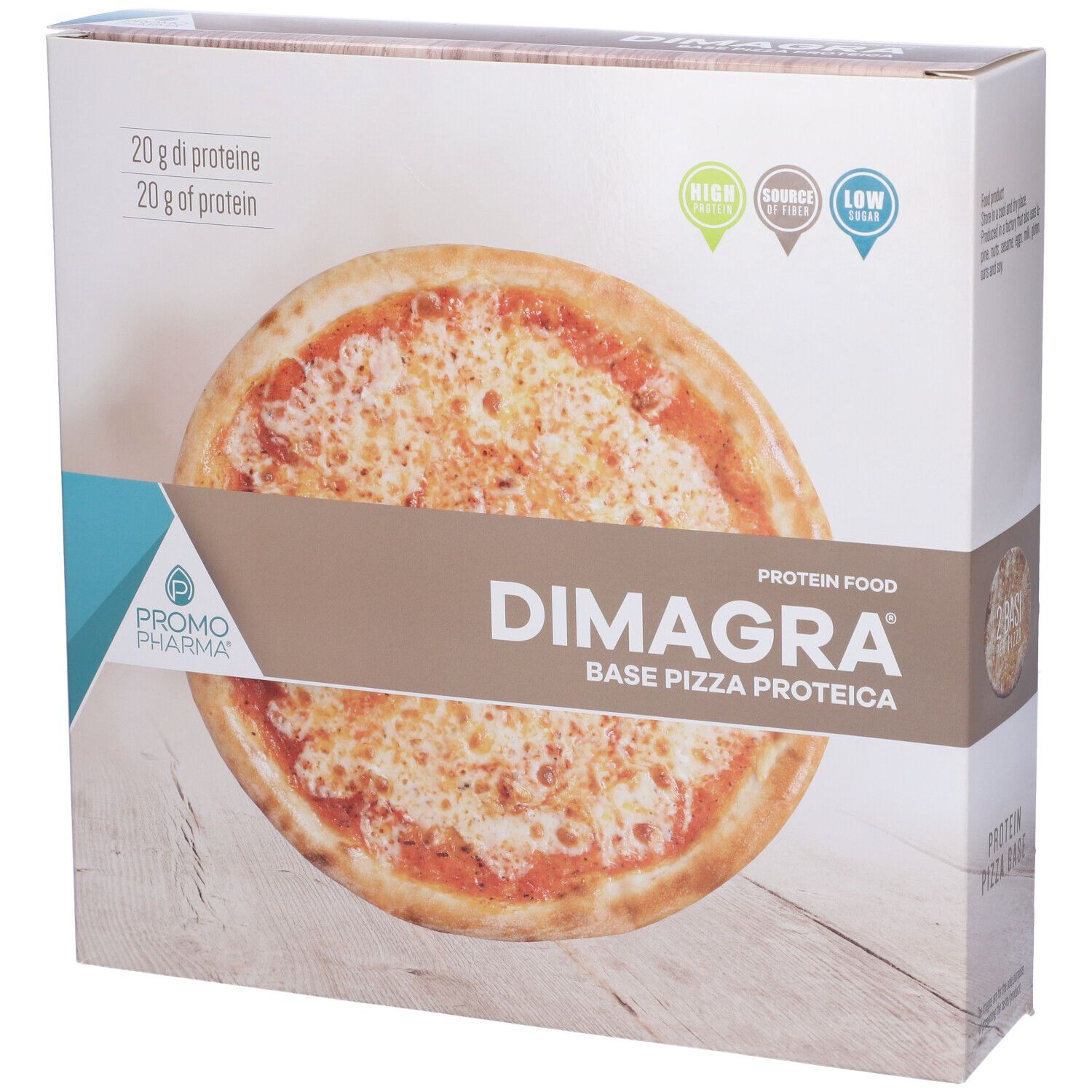 Confezione pizza su legno. Scritta: DIMAGRA BASE PIZZA PROTEICA. Logo PromoPharma. 20 g di proteine.