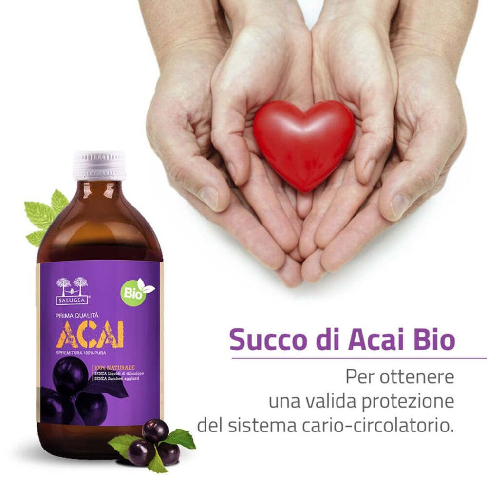 Mani che tengono un cuore rosso sopra una bottiglia. Testo: Succo di Acai Bio. Per la protezione cardiovascolare.