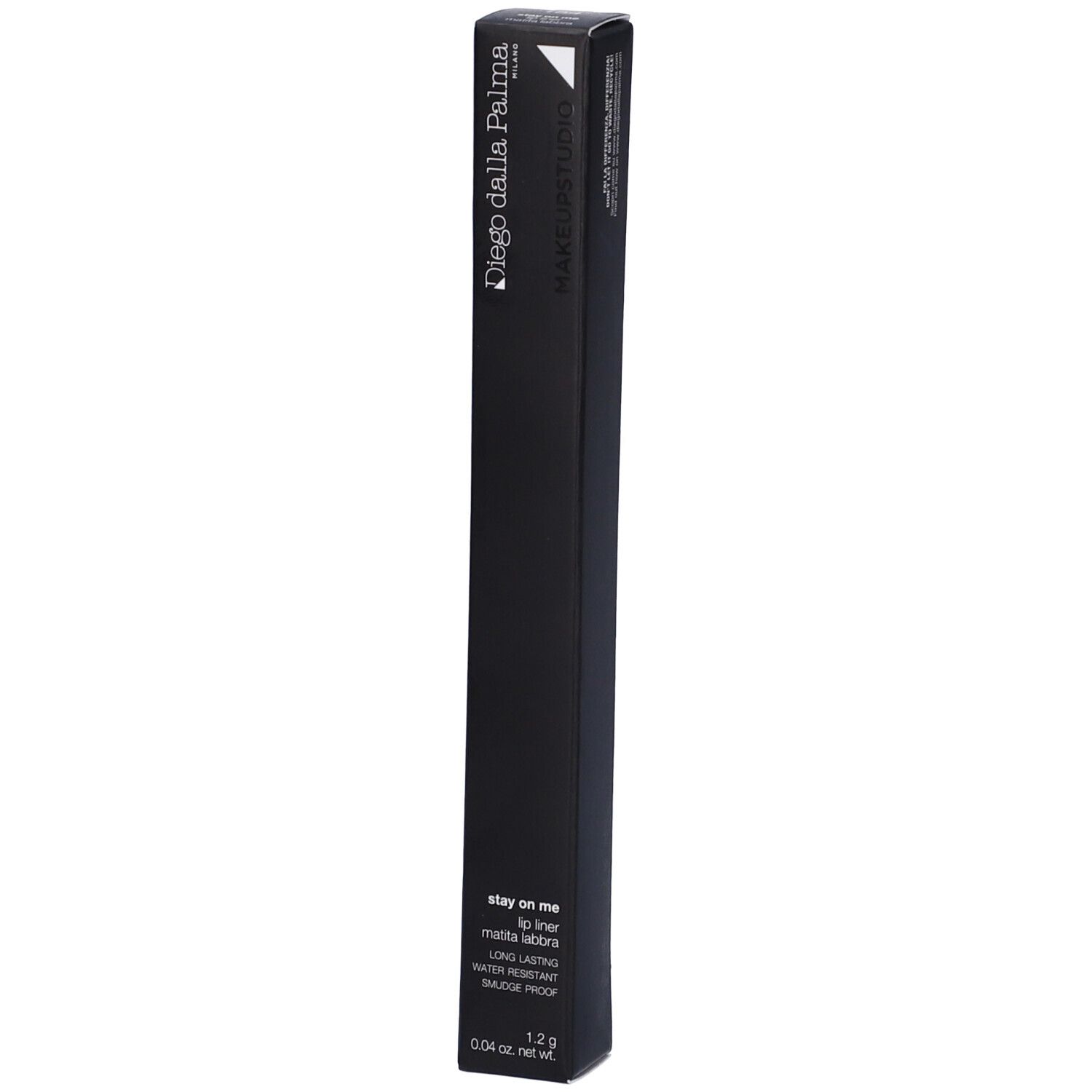 Confezione nera con informazioni sul prodotto. Marchio Diego dalla Palma. Testo: Stay on me, lip liner, matita labbra. 1,2g.