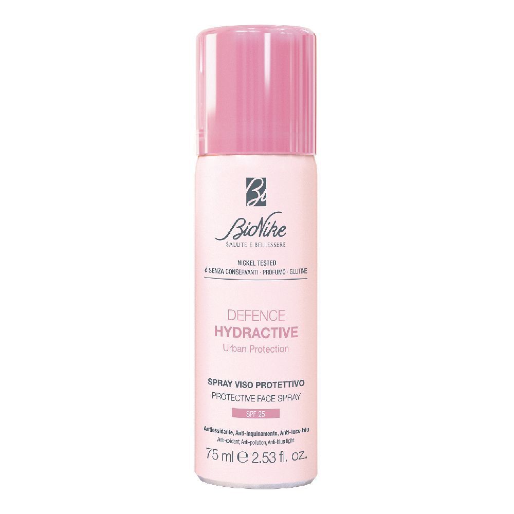 Flacone spray con tappo rosa. Scritta: Defence Hydractive, Spray Viso Protettivo, SPF 25. Marchio: BioNike.