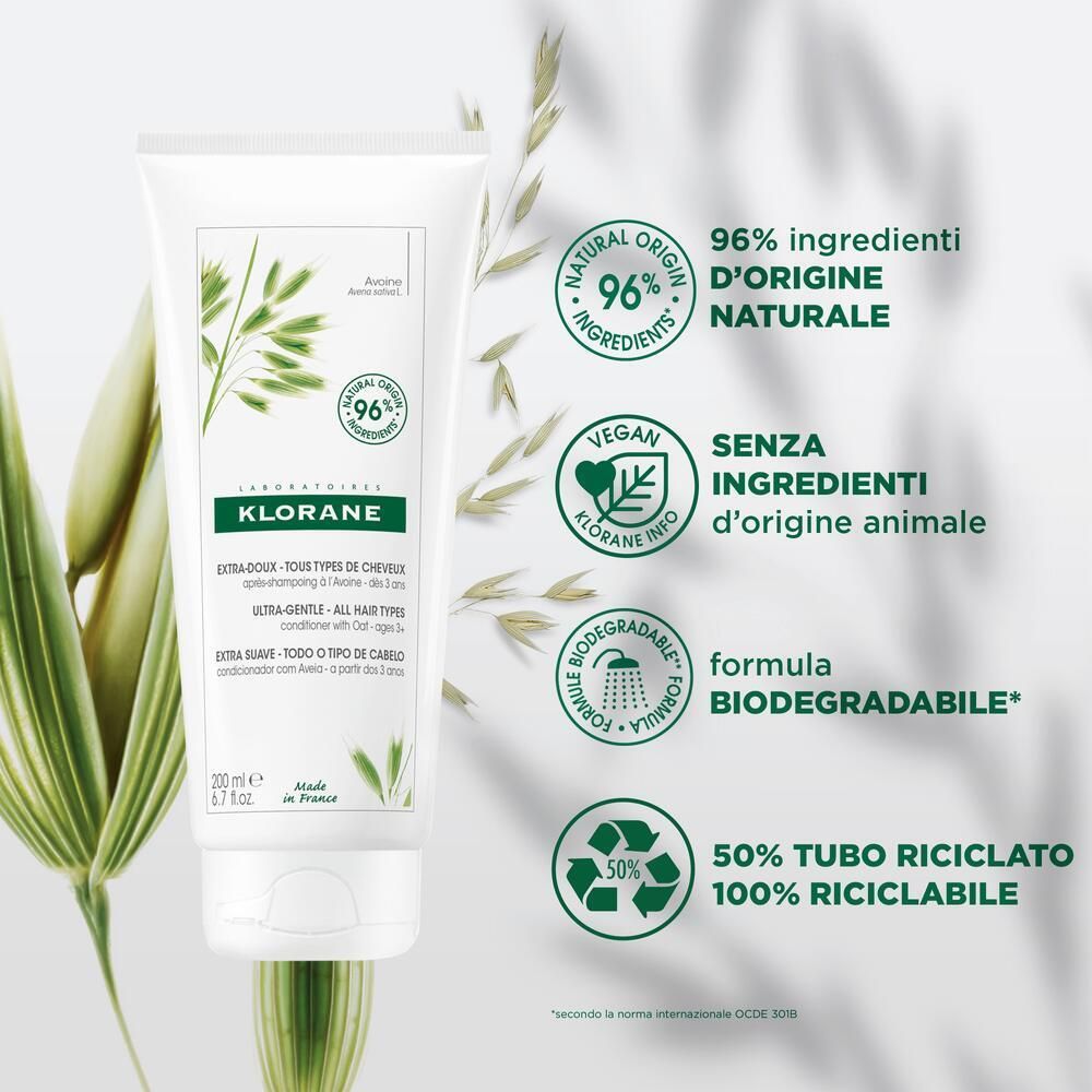 Tubo bianco con loghi verdi. Testo: Klorane, 96% ingredienti naturali, vegano, biodegradabile, riciclabile.