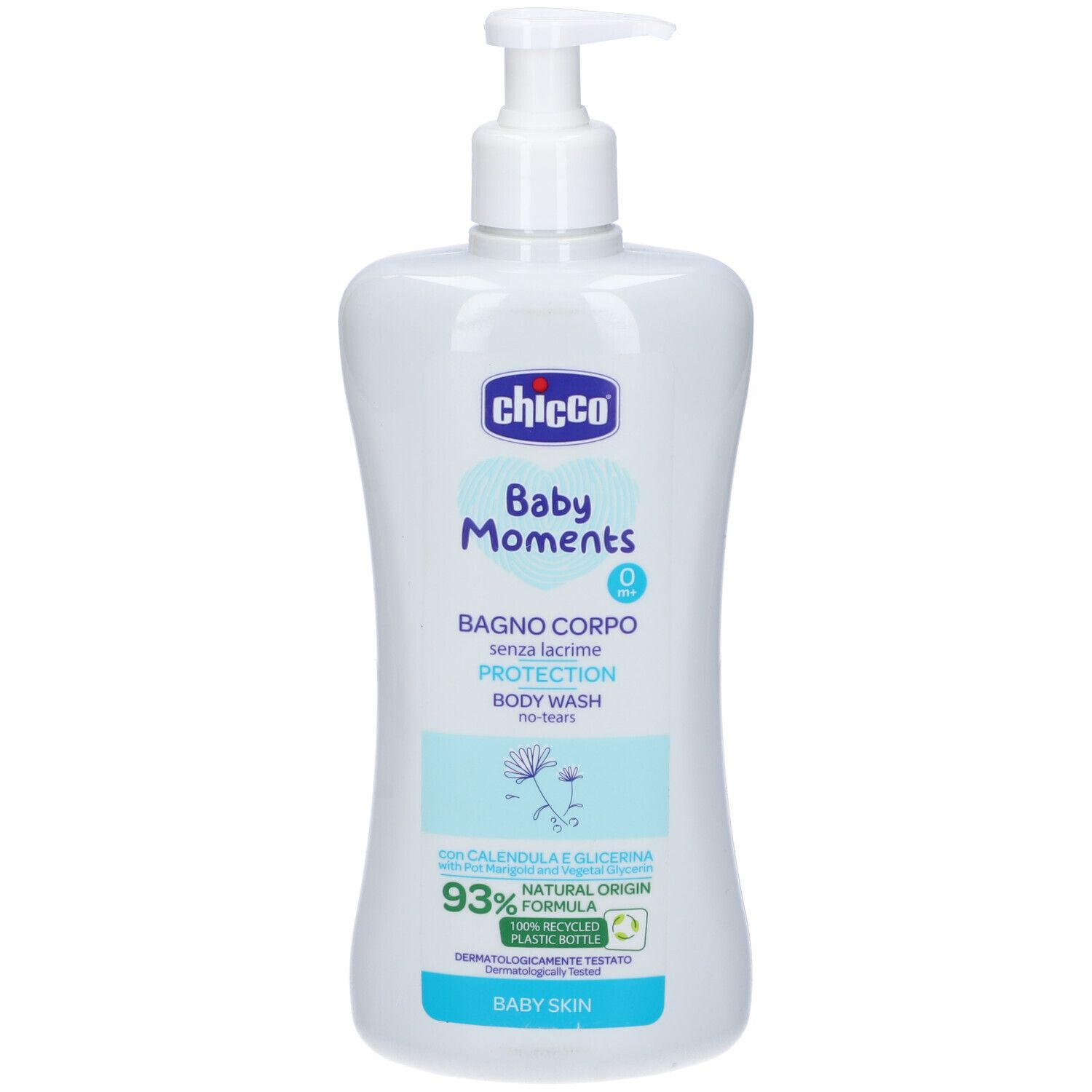 Flacone bianco con dosatore. Scritte: Chicco Baby Moments, Bagno Corpo, Protection, Body Wash. 93% ingredienti di origine naturale.