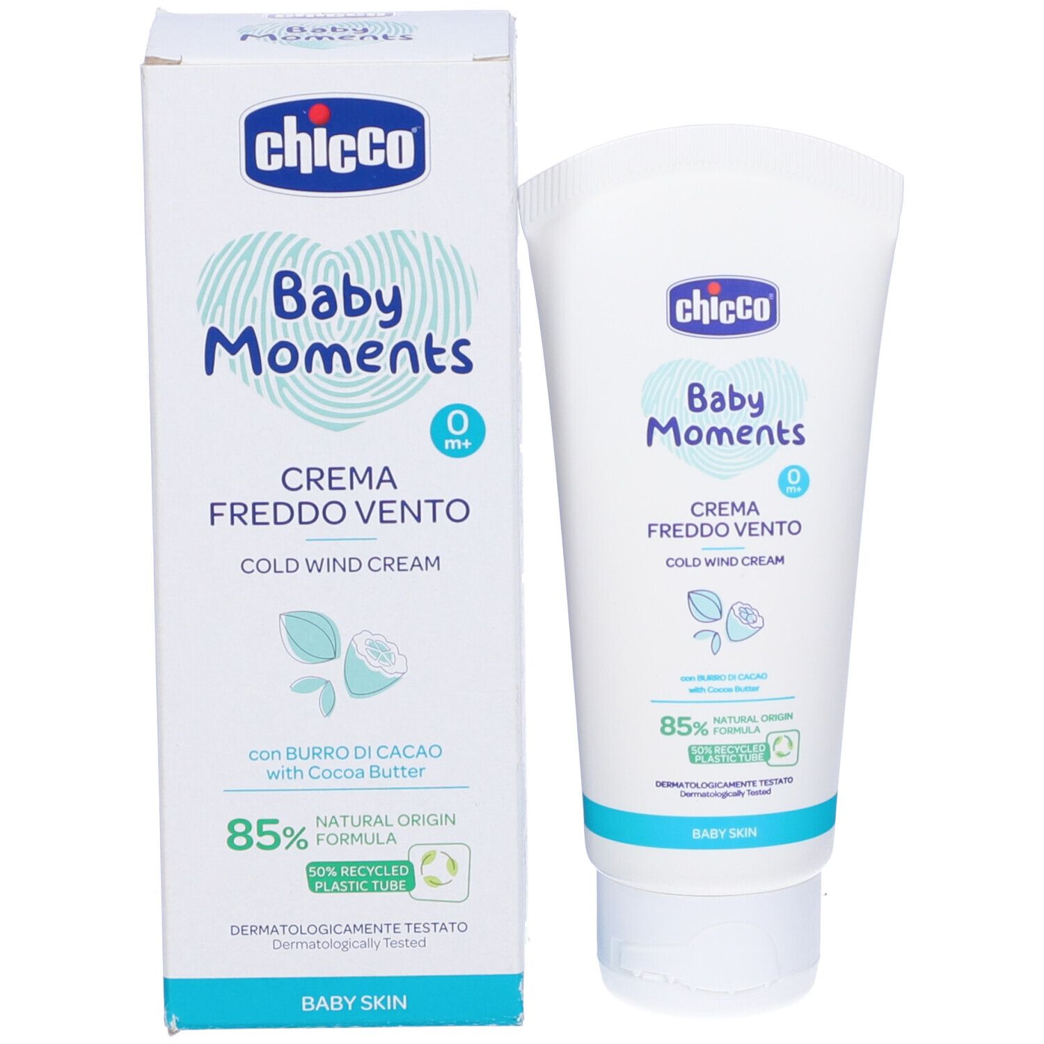 Confezione e tubo di crema Chicco Baby Moments. Bianco con testo blu. Nomi dei prodotti e loghi.