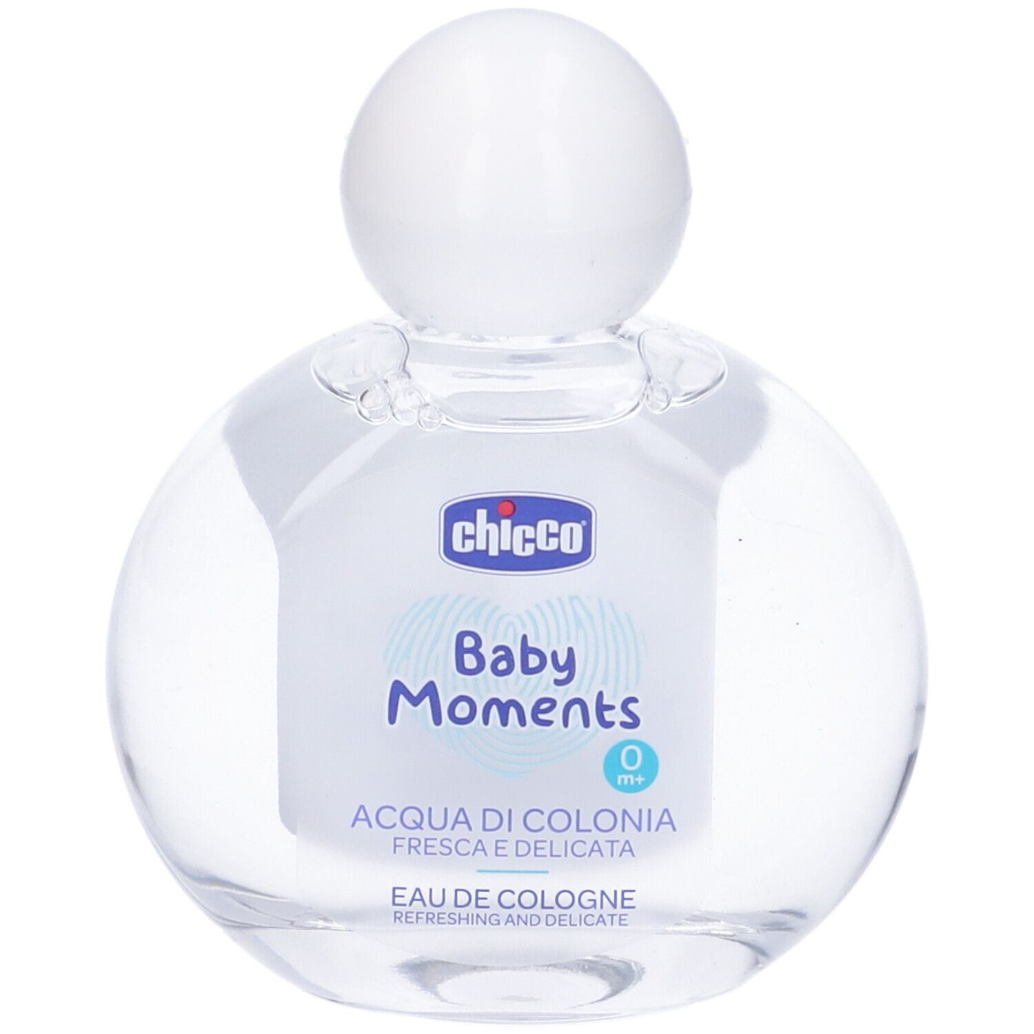 Flacone rotondo in vetro con tappo bianco. Scritta: Chicco Baby Moments, Acqua di Colonia. Liquido trasparente.