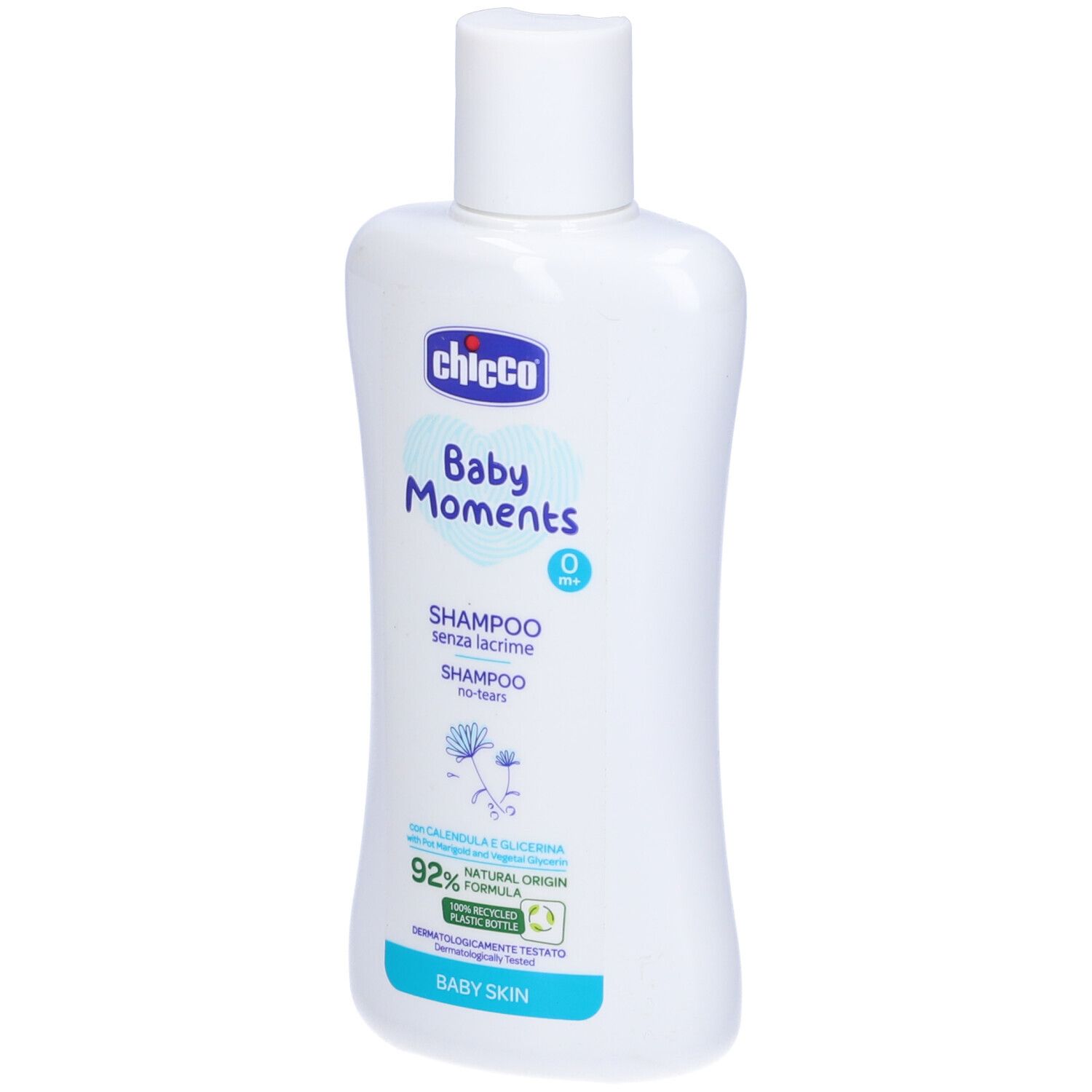 Flacone di shampoo per bambini. Scritta: Chicco Baby Moments Shampoo senza lacrime. 92% ingredienti naturali. Tappo bianco.