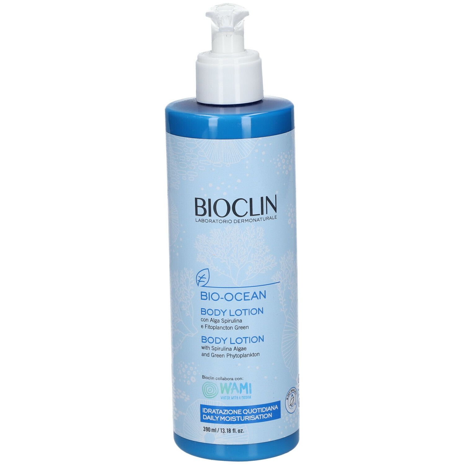 BIOCLIN Bio-Ocean Body Lotion. Flacone blu con erogatore bianco. Etichetta del prodotto con testo.