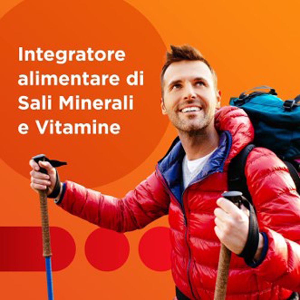 Wanderer mit Rucksack und Stöcken, beworben als Nahrungsergänzungsmittel mit Mineralien und Vitaminen.