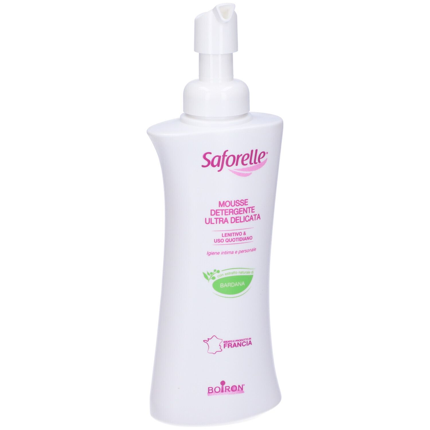 Flacone bianco con dosatore a pompa. Scritta Saforelle, Mousse Detergente Ultra Delicata. Logo, origine Francia, Boiron.