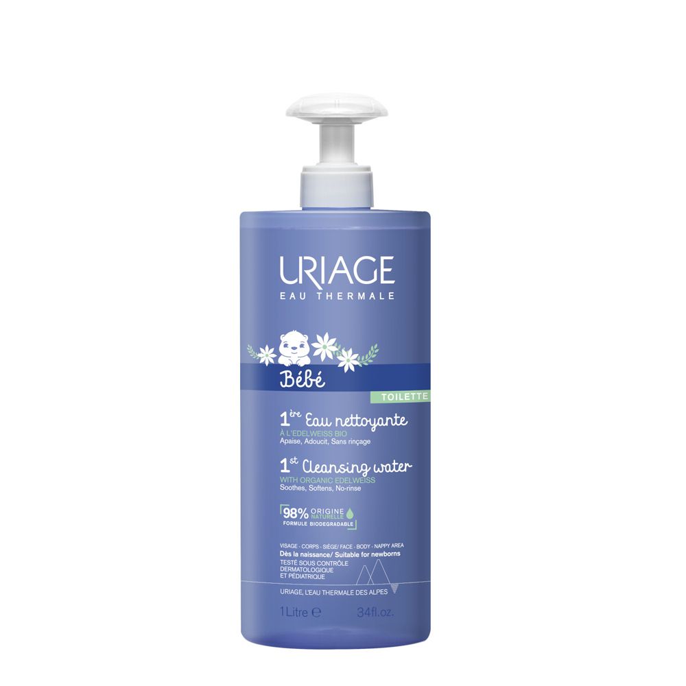 Blaue Flasche mit Pumpe. Aufschrift: URIAGE, Bébé, 1ère Eau nettoyante. 96% Inhaltsstoffe natürlichen Ursprungs.
