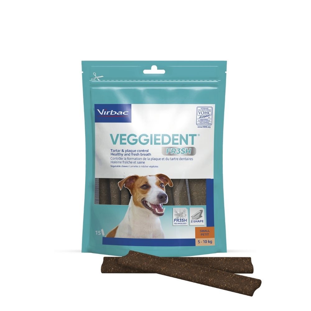 Packung VeggieDent Fr3sh Hundekauartikel für Hunde von 5-10 kg. Zwei Kauartikel liegen davor.
