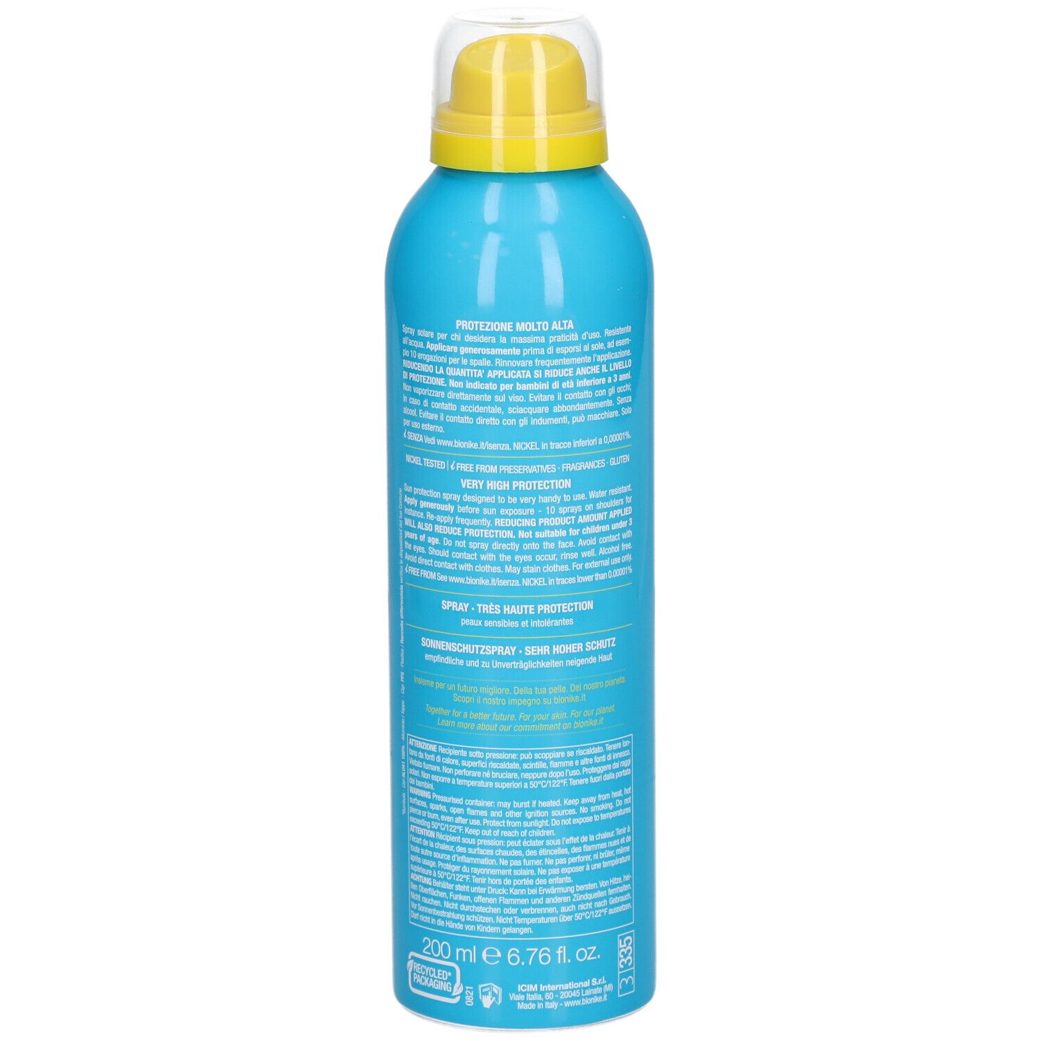 Blaue Sprühflasche mit Text. Rückseite mit Inhaltsangaben und Herstellerinformationen.