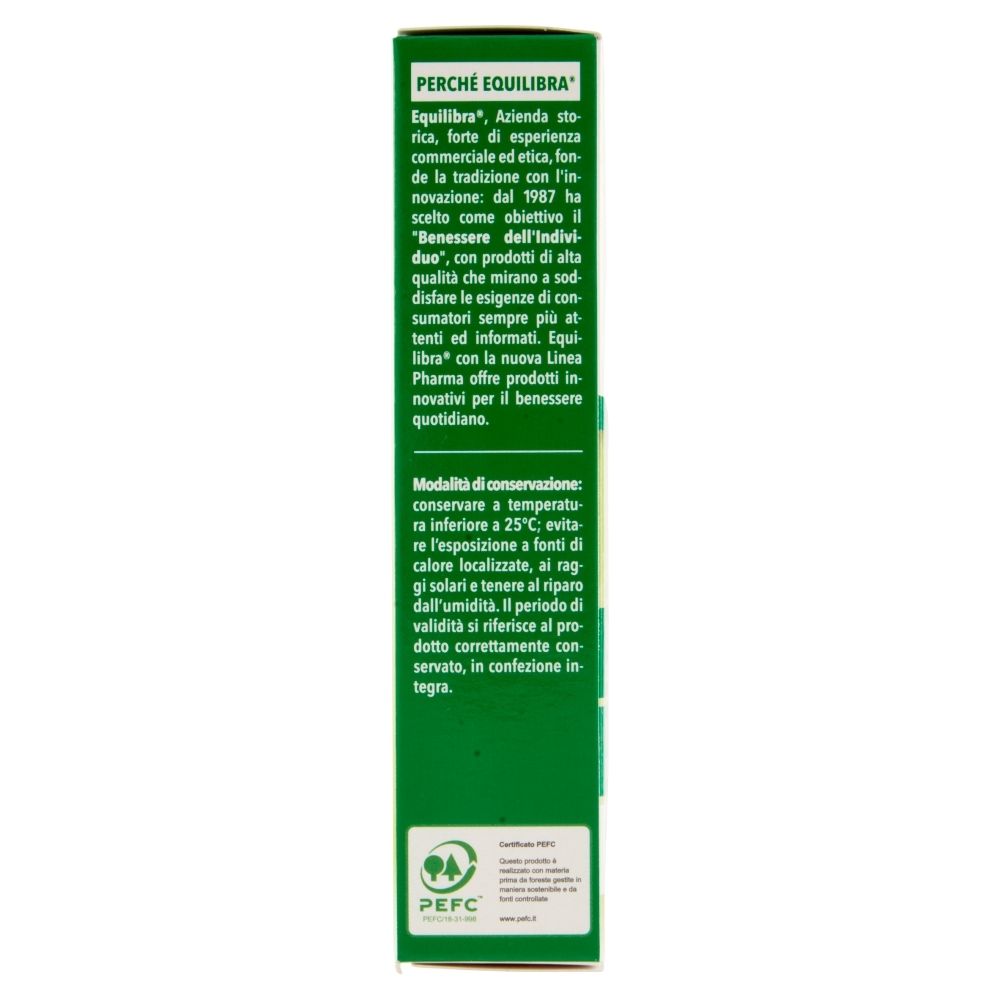 Grüne Seite der Verpackung von Equilibra® Probio 24. Text in italienischer Sprache. Enthält Informationen über das Unternehmen.