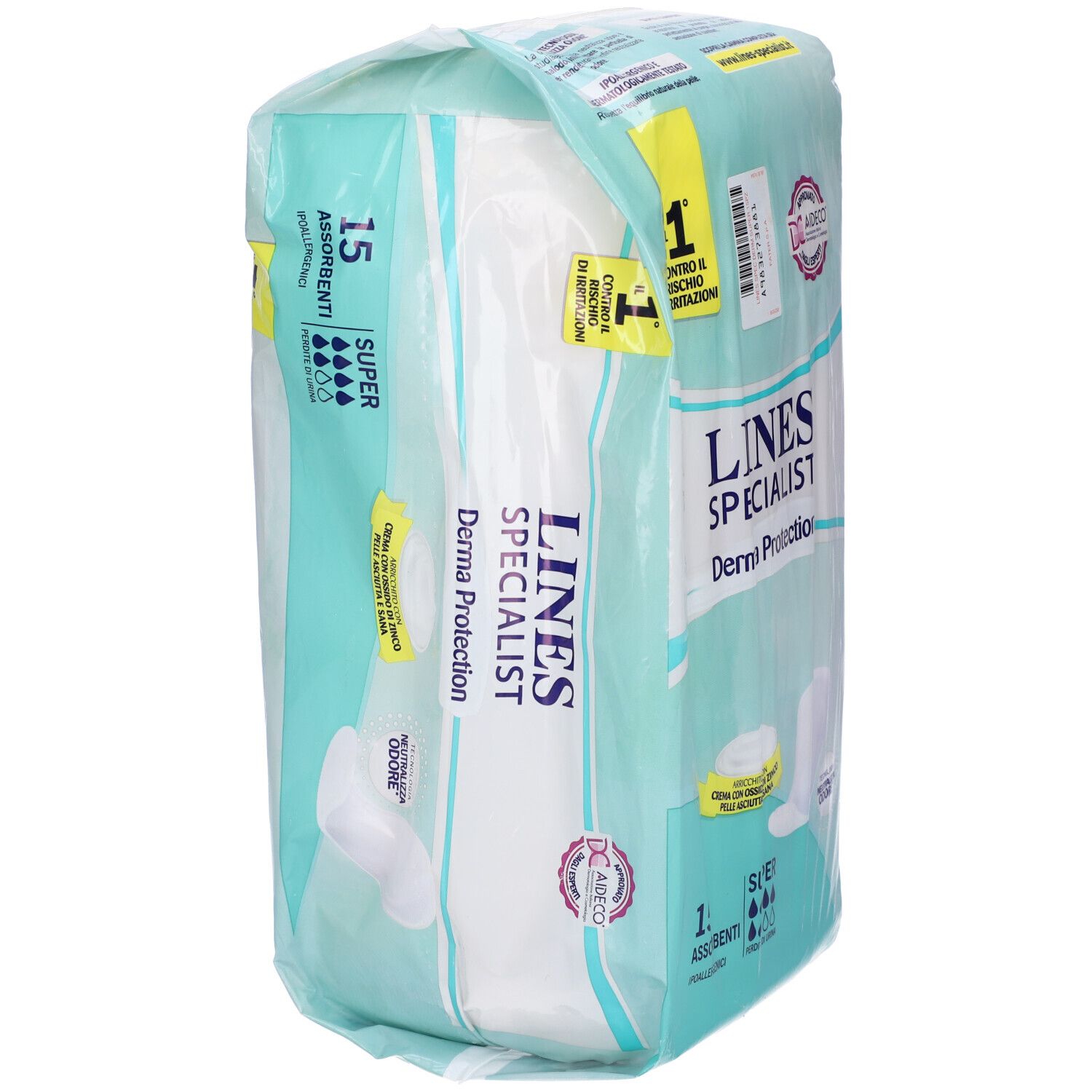 Confezione di assorbenti. Scritta: LINES Specialist Derma Protection. 15 pezzi, super assorbenti. Con certificazione.